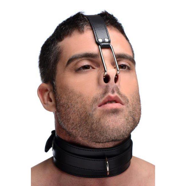 Lederhalsband mit Nasenhaken