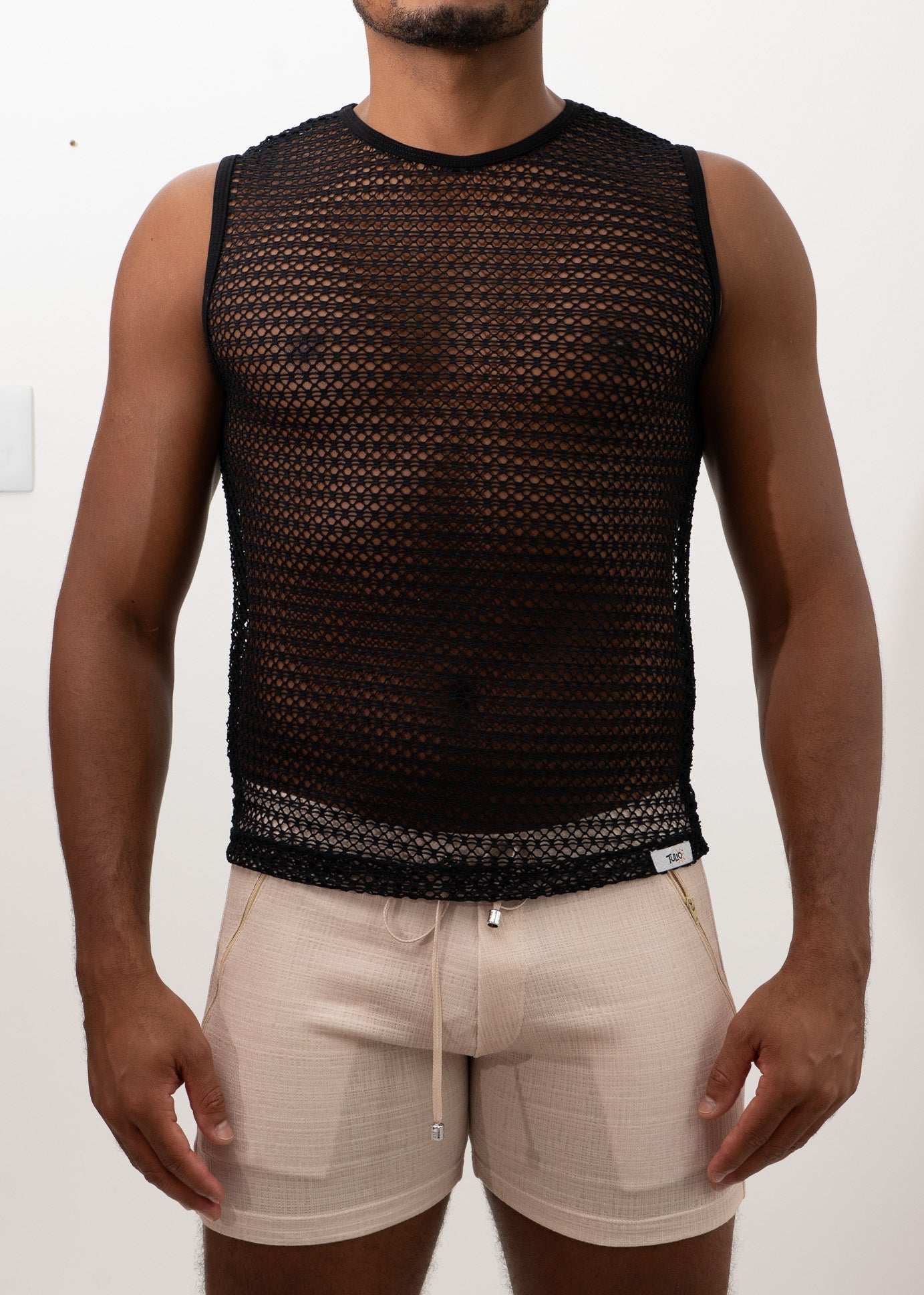 CAMISETA MUSCULAR DE GANCHILLO