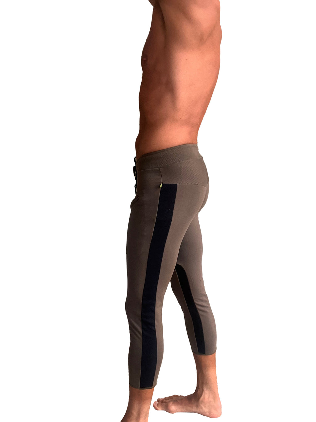 Mens 4/5 zipper pocket capri yoga pants in army green with black stripes featuring high-waisted design