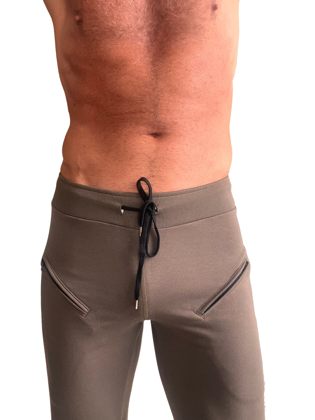 Mens 4/5 zipper pocket capri yoga pants in army green with black featuring gray athletic leggings with ribbed waistband and drawstring