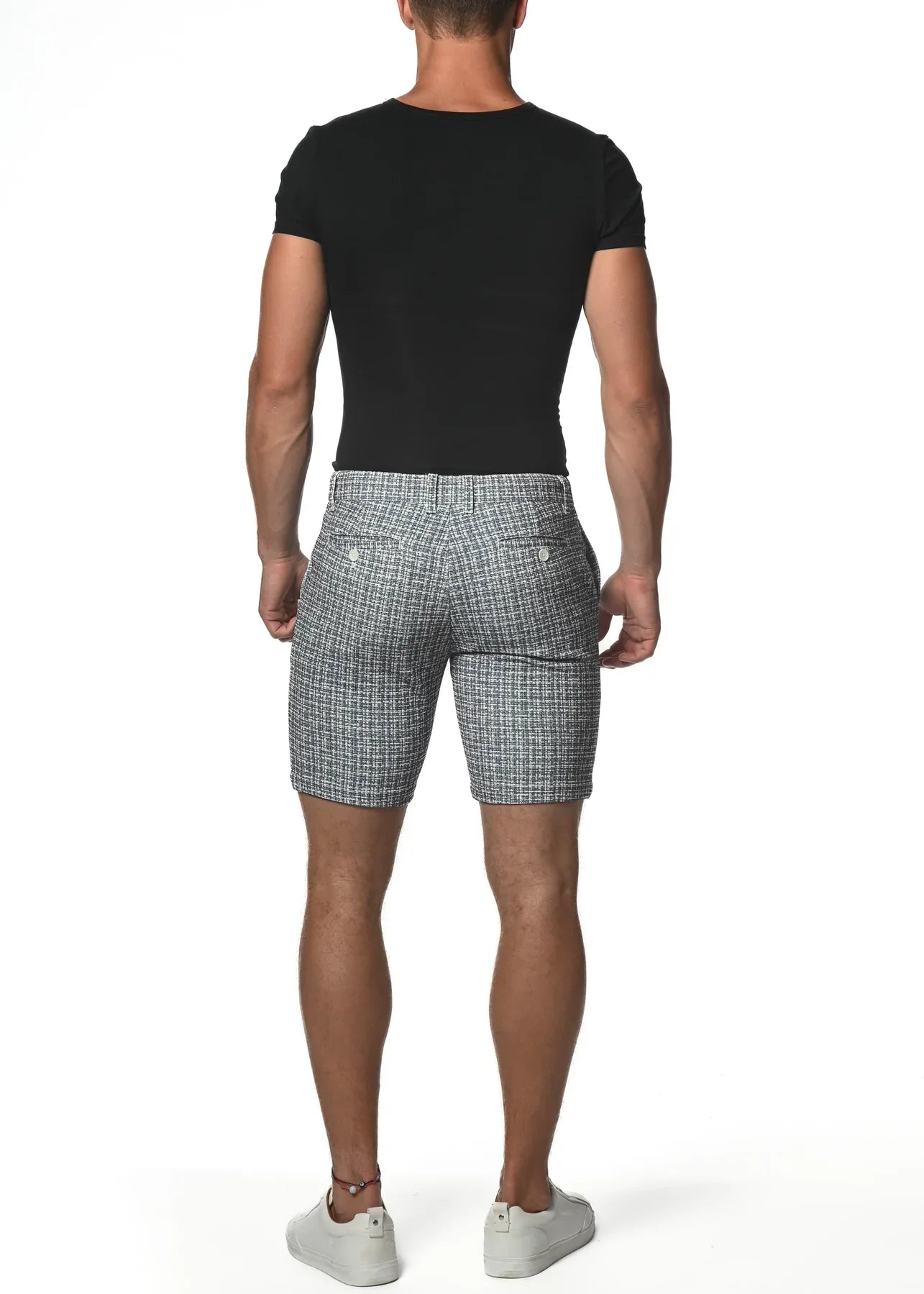 SHORTS AUS STRETCH-STRICK MIT MIKROKARO