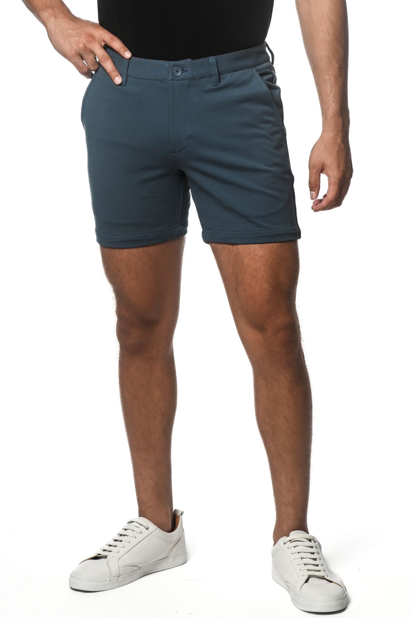 Strukturierte Chino-Shorts aus Stretch-Strick