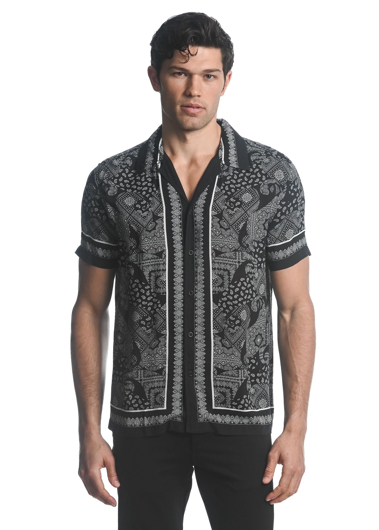 CAMISA TEJIDA MANGA LARGA CON CENEFAS PAISLEY