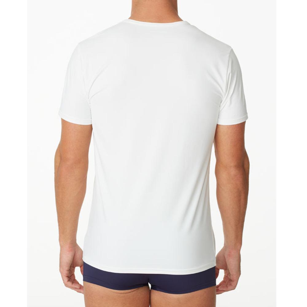 White short-sleeved crew neck cotton t-shirt from parker and max perfect for casual wear