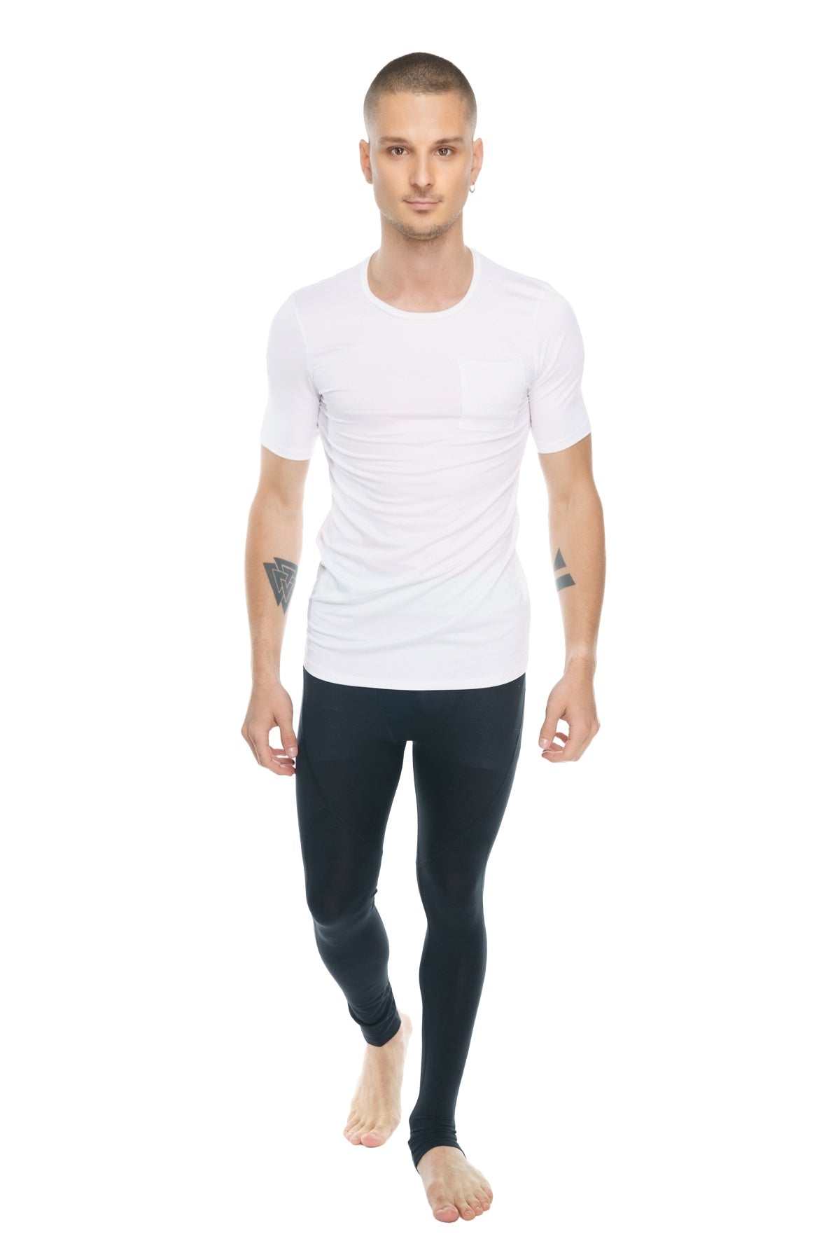 White short-sleeved crew neck cotton t-shirt with a pocket in arctic white perfect for casual wear