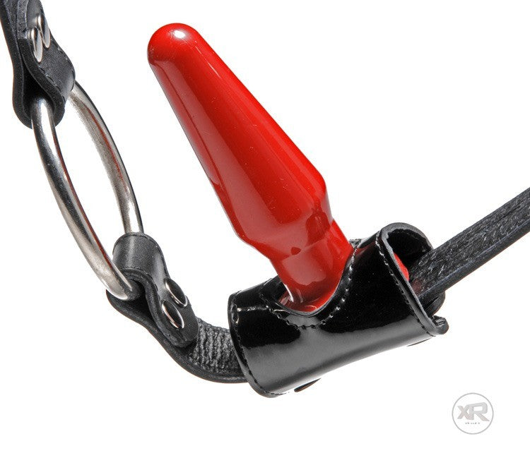 Arnés de cuero con anillo para el pene y tapón anal de primera calidad