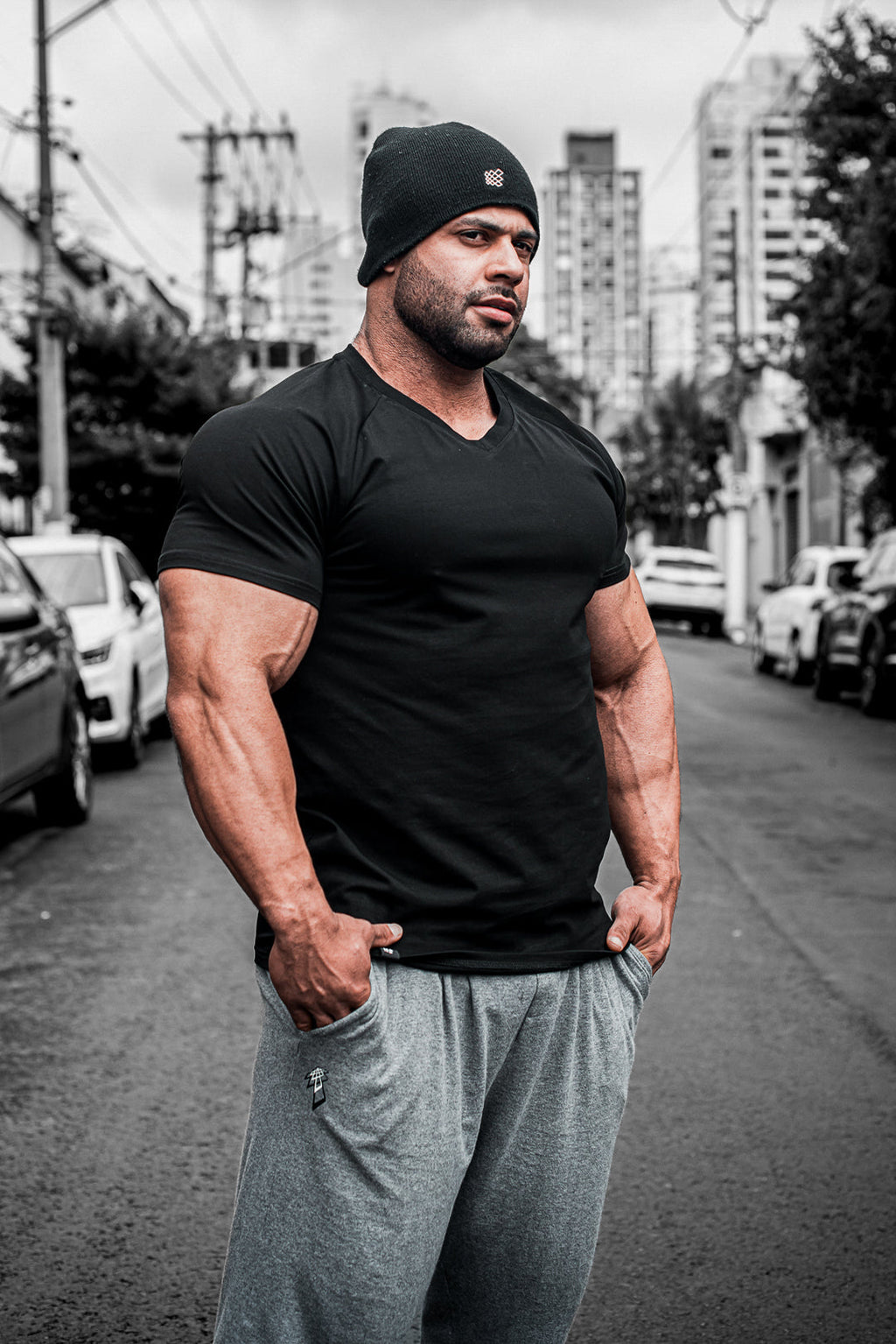 Jed North Men's V Neck Muscle-Fit T-Shirt - Black