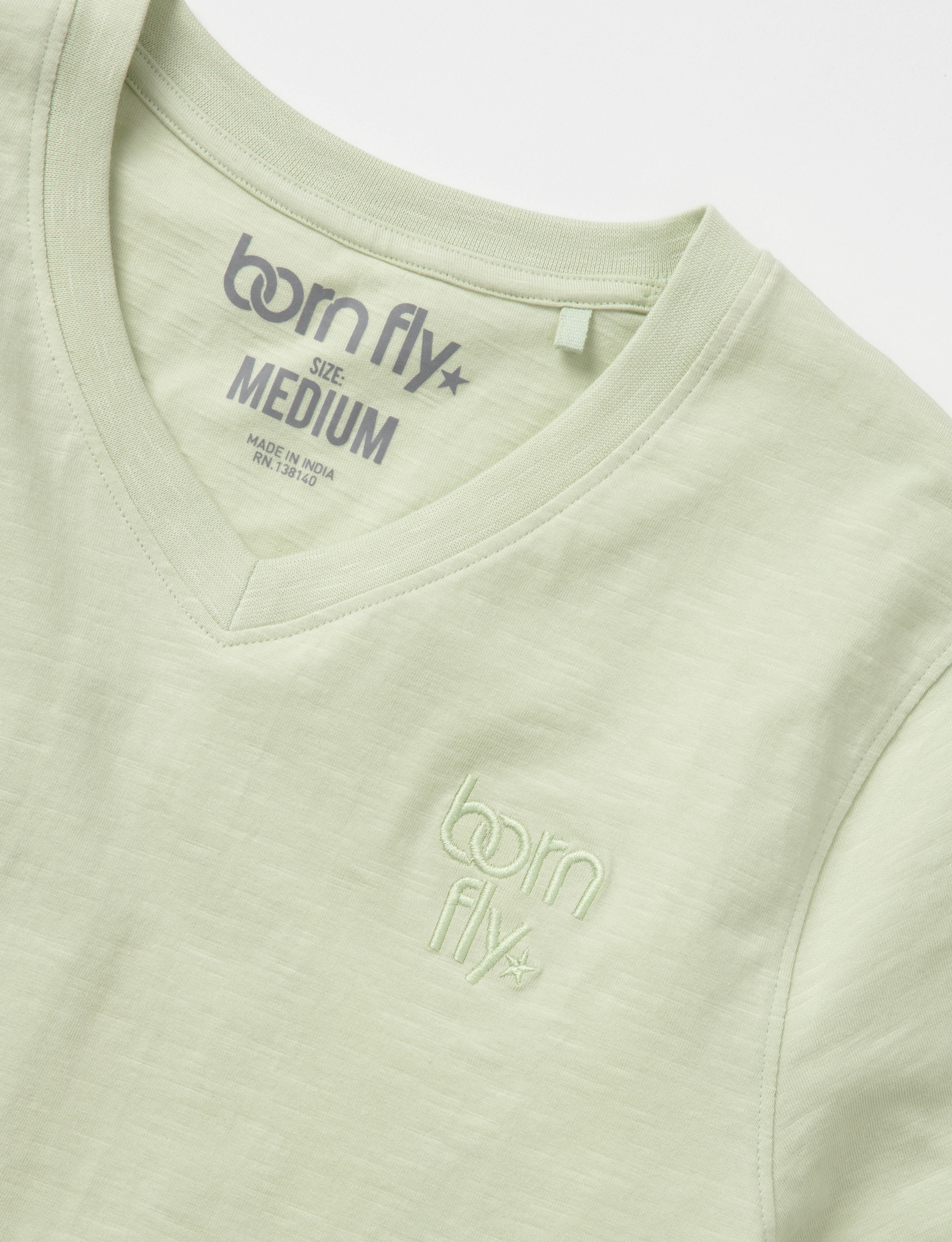 BORN FLY V-NECK TEE