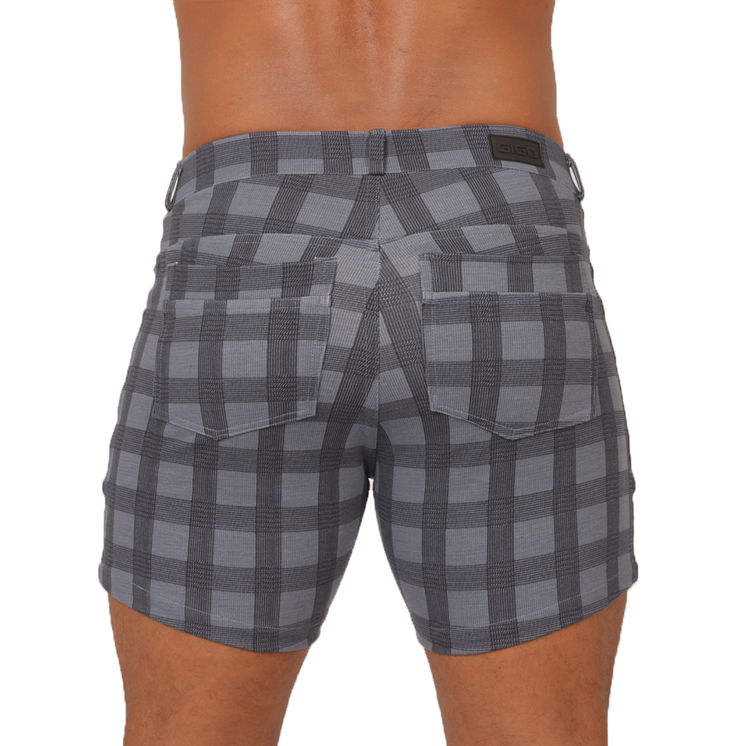 Gigo Social – Blaue, quadratische Shorts