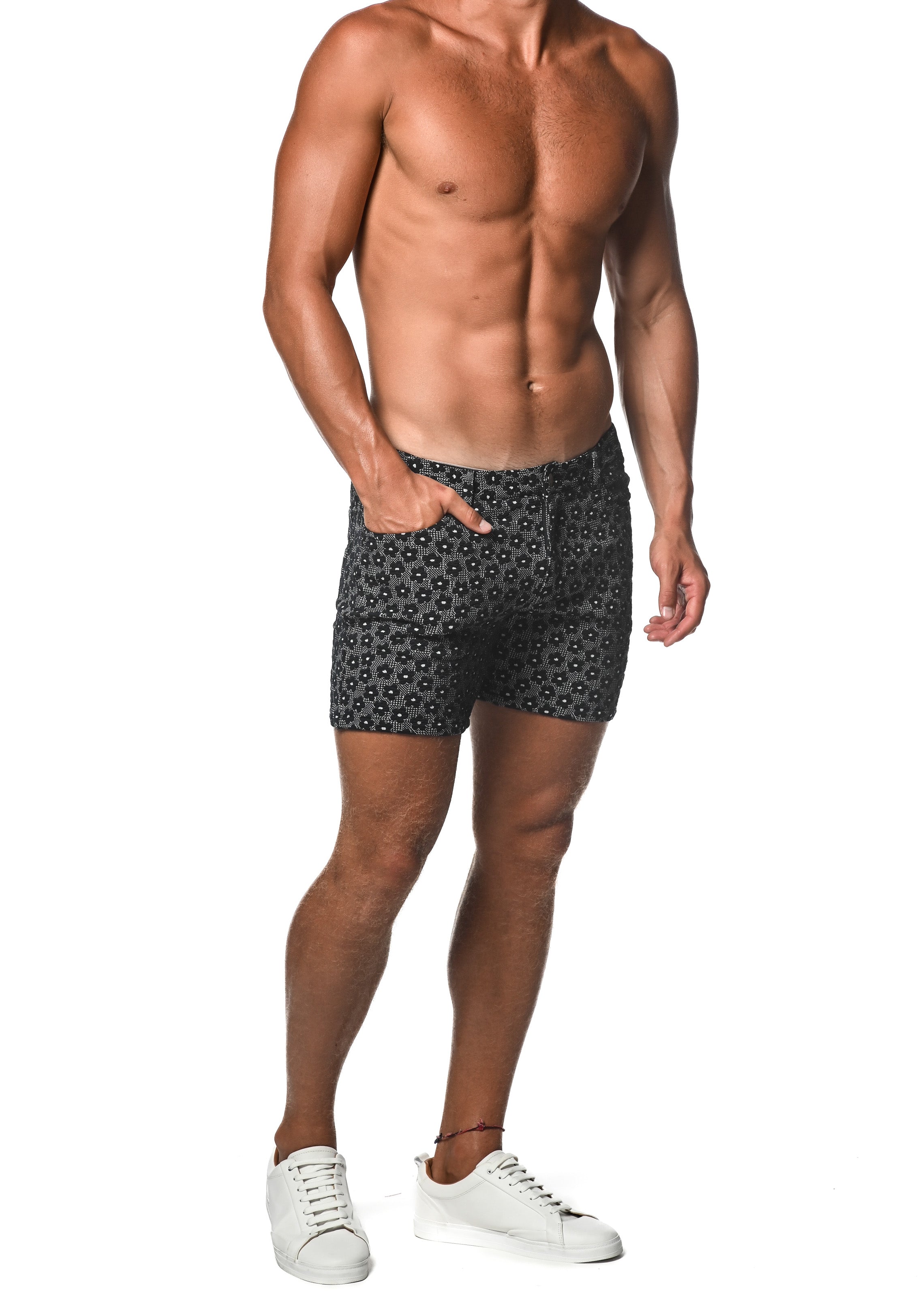 SHORTS AUS STRETCH-JACQUARD-STRICK