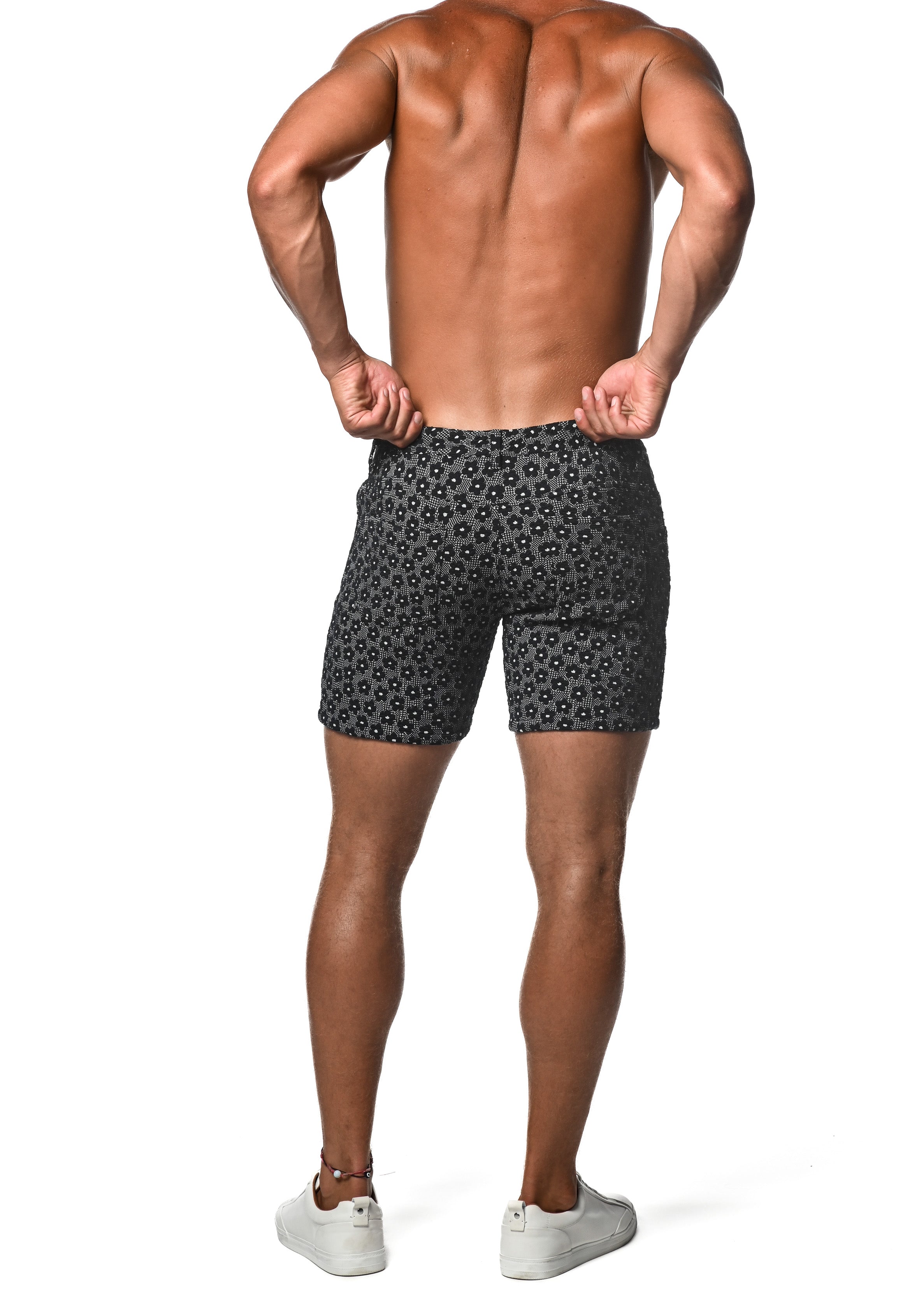 SHORTS AUS STRETCH-JACQUARD-STRICK