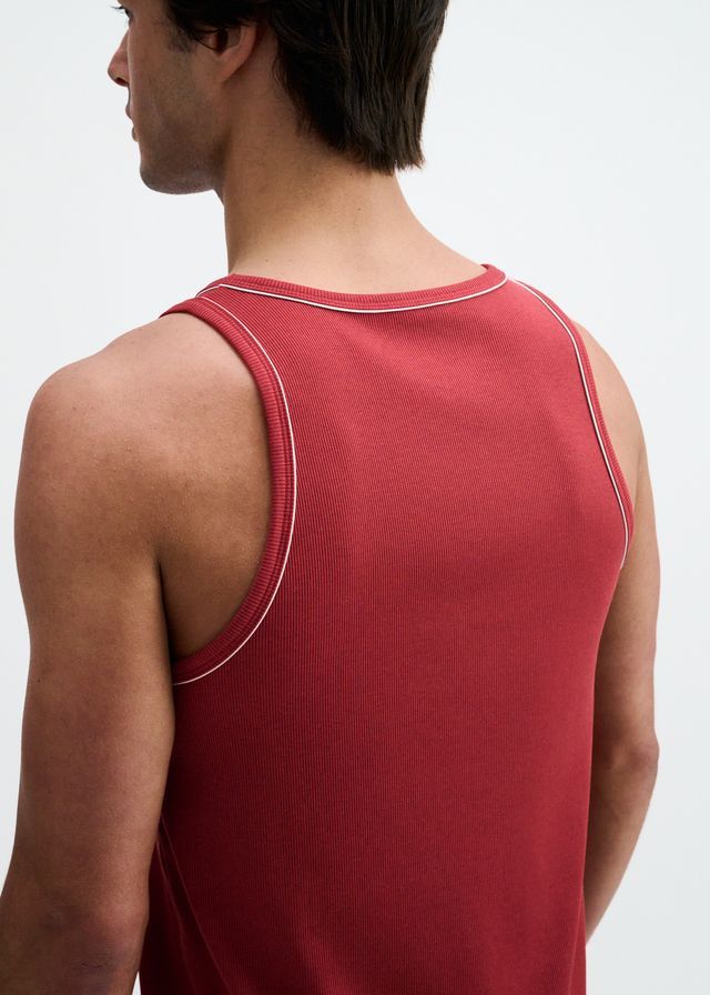 ST33LE Rib Stretch Ringer Tank W/ Piping Detail - Carmine/White