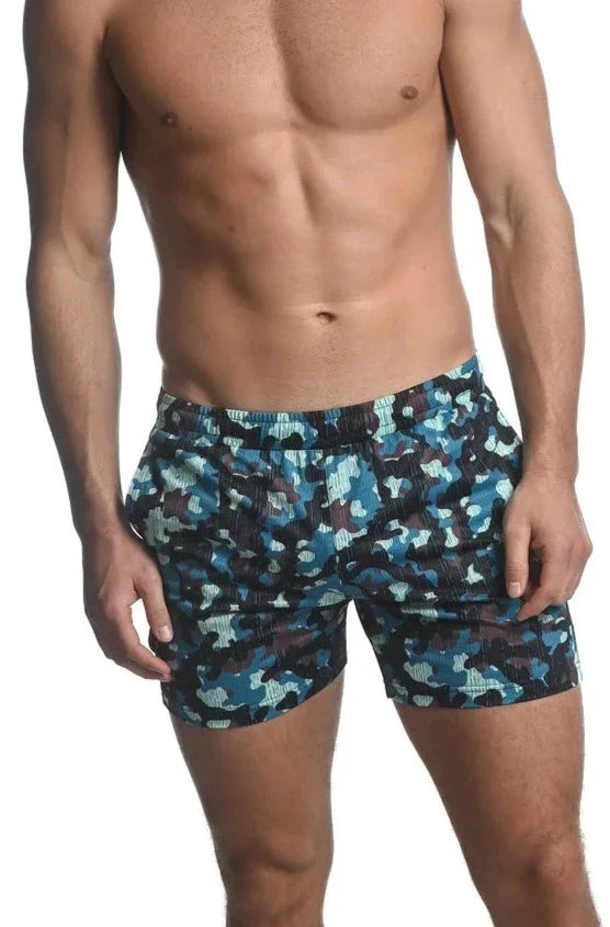 PERFORMANCE-SHORTS AUS STRETCH-MESH MIT CAMO-DRUCK