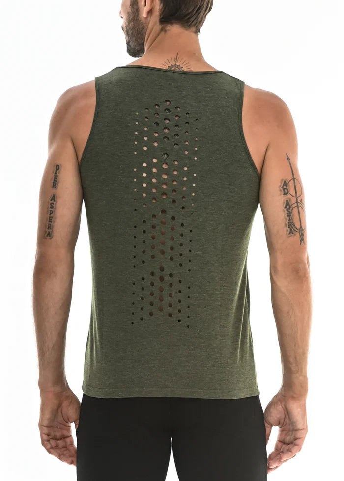 TANKTOP MIT CHEVRON-LASERSCHNITT