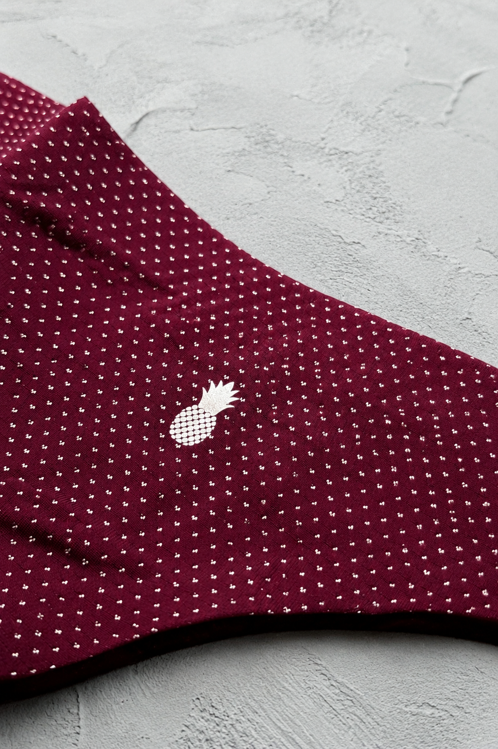 JJ Malibu Men's Shimmer Knit Seamless Briefs - Maroon