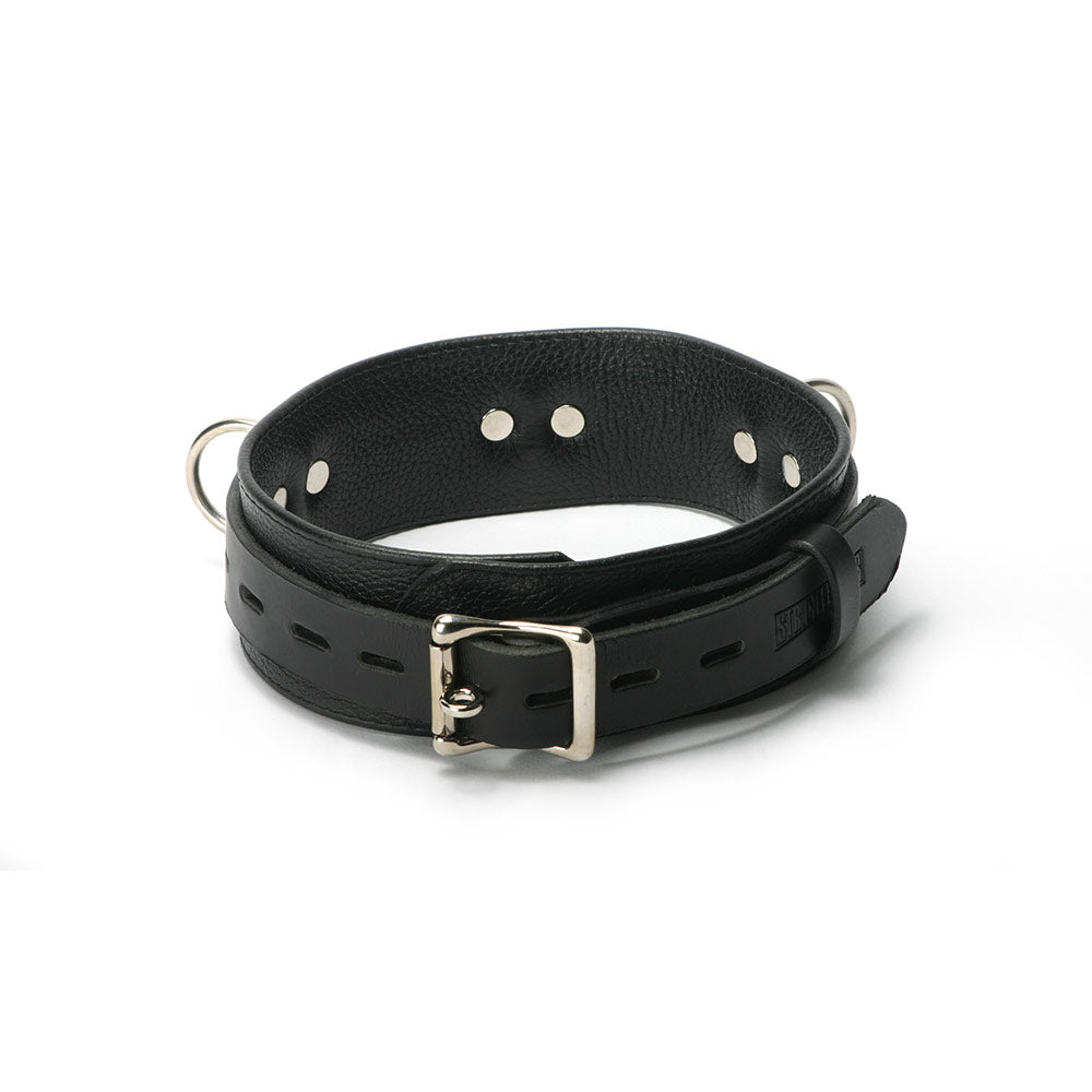 Collar de cuero con cierre de lujo y estricto 