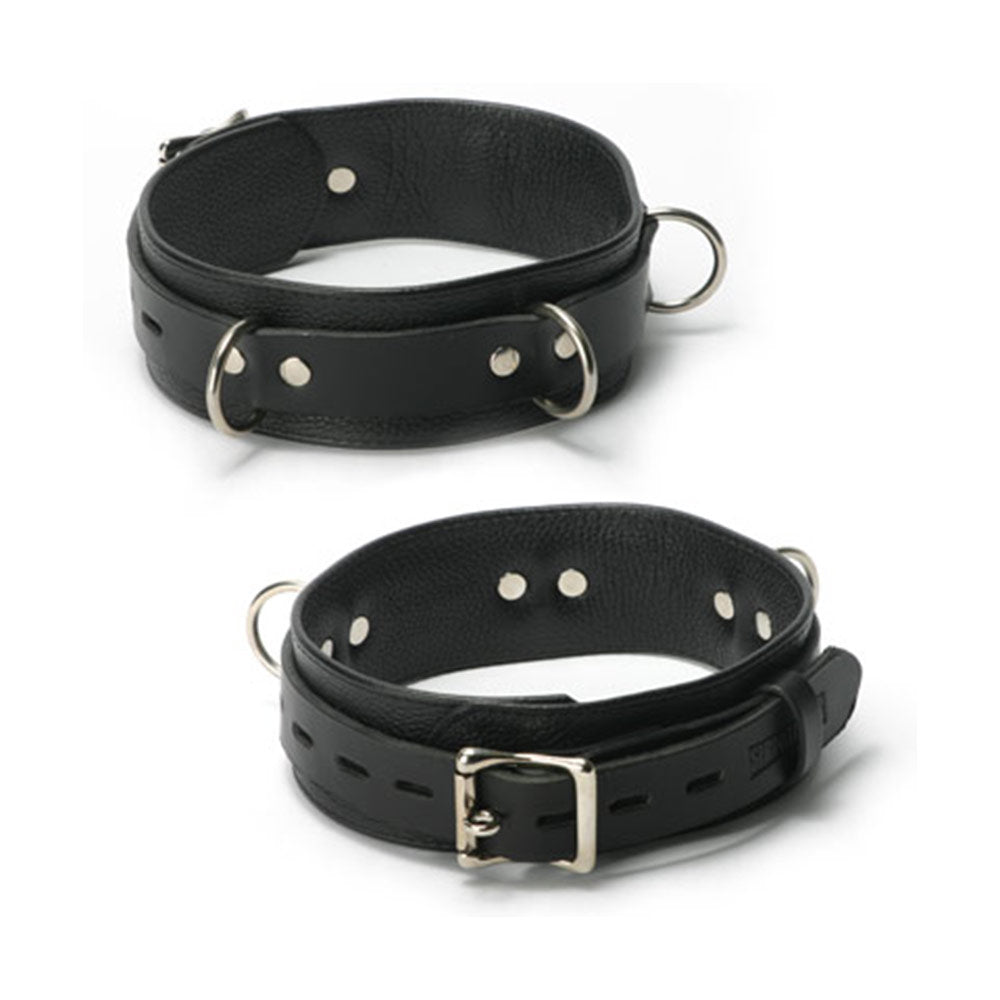 Collar de cuero con cierre de lujo y estricto 