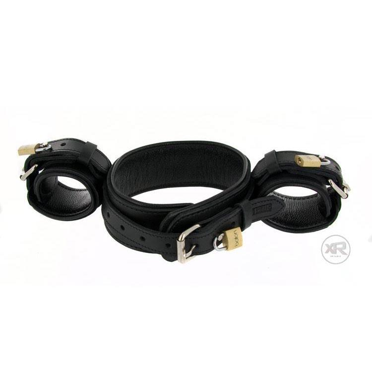 Restricción estricta de cuero de muñeca a cuello