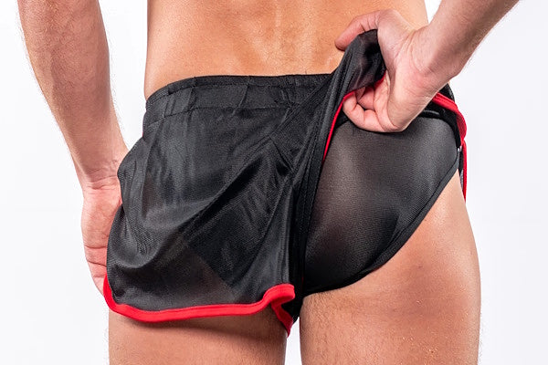 AMERICAN JOCK 8026 Men's Skins 7 Â½â€ Sprint Short w/Liner - Black
