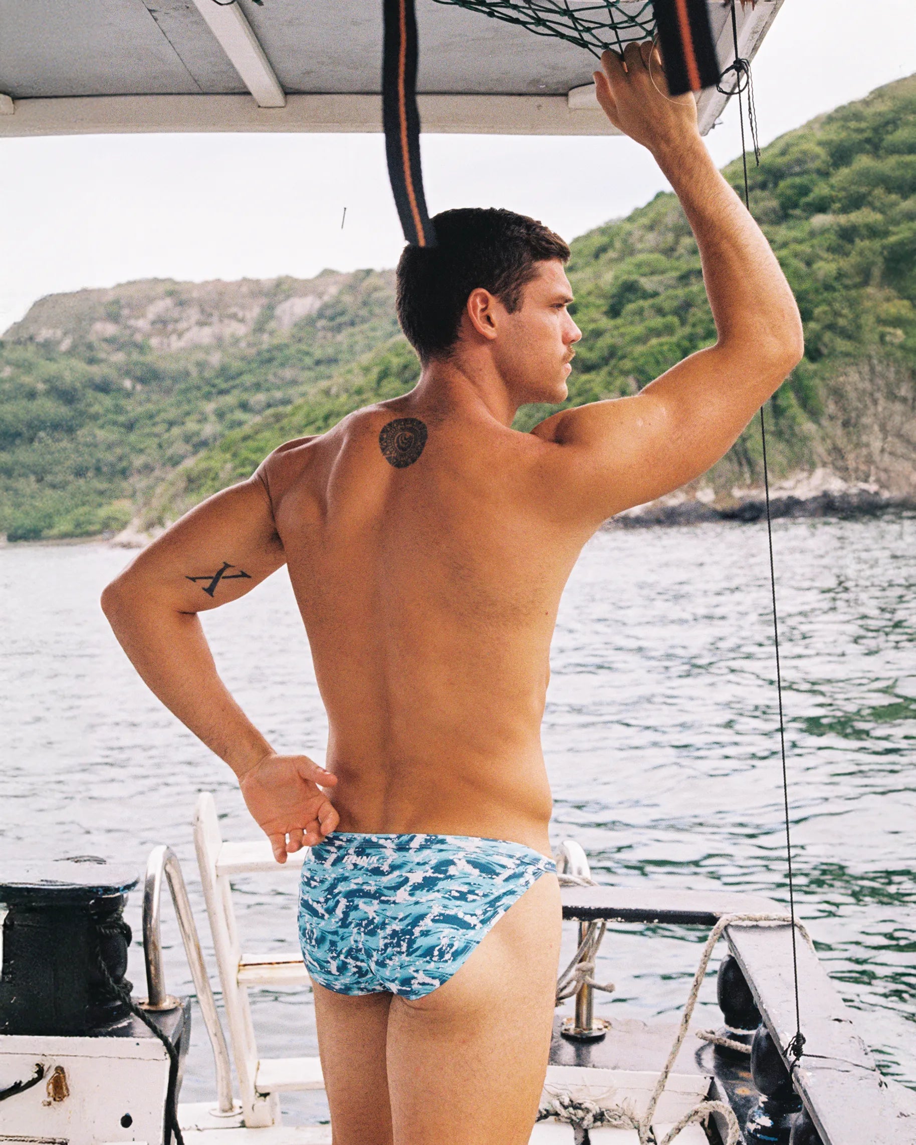 Wave Swim Sport Brief - DealByEthan.gay loves HUNK Menswear