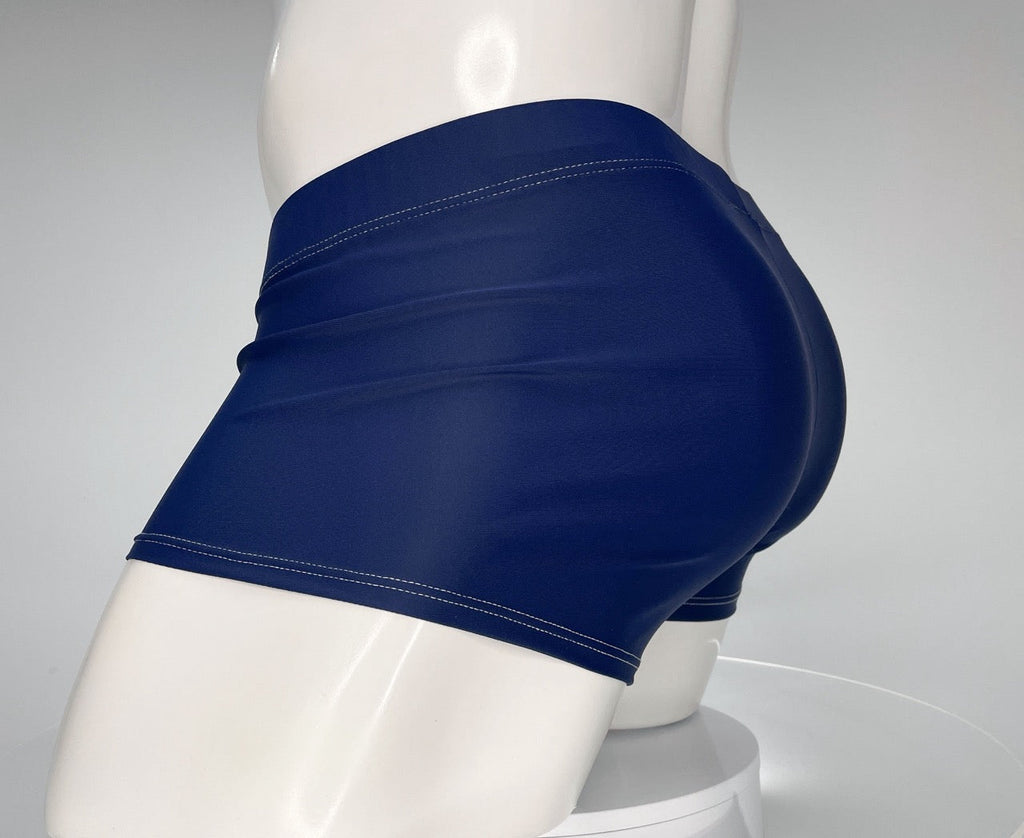 Traje de baño Monster Cock de WildmanT con corte cuadrado en azul marino y blanco