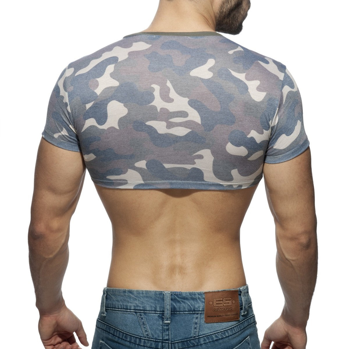 Kurzes Top mit Camouflage-Muster