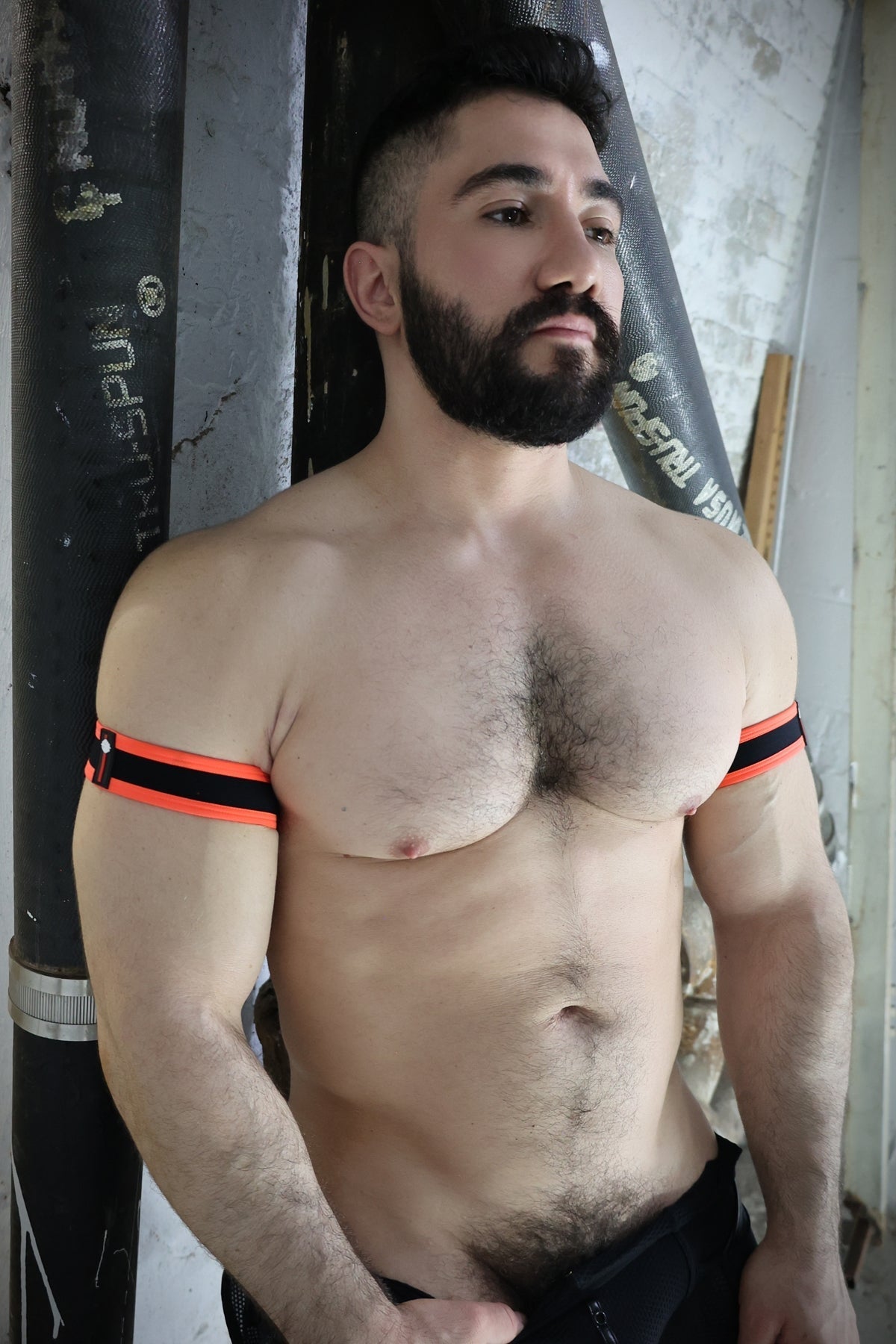 Brazaletes After Dark para hombres gays de Breedwell
