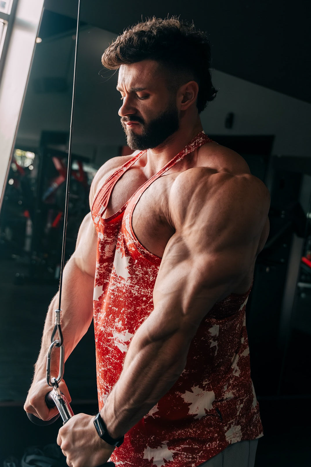 Camiseta sin mangas con estampado de Jed North - Hoja de arce roja
