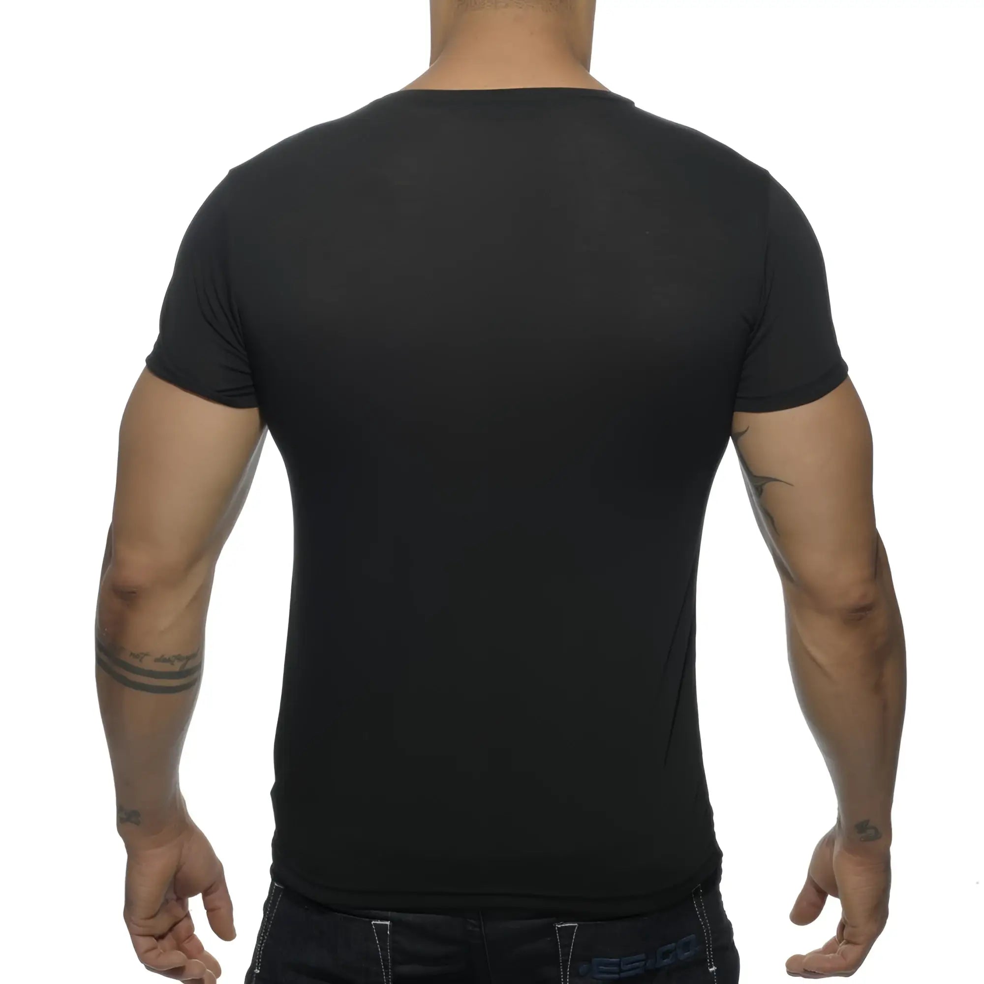 Black short-sleeved crew neck t-shirt made from soft cotton, ideal for casual wear and layering