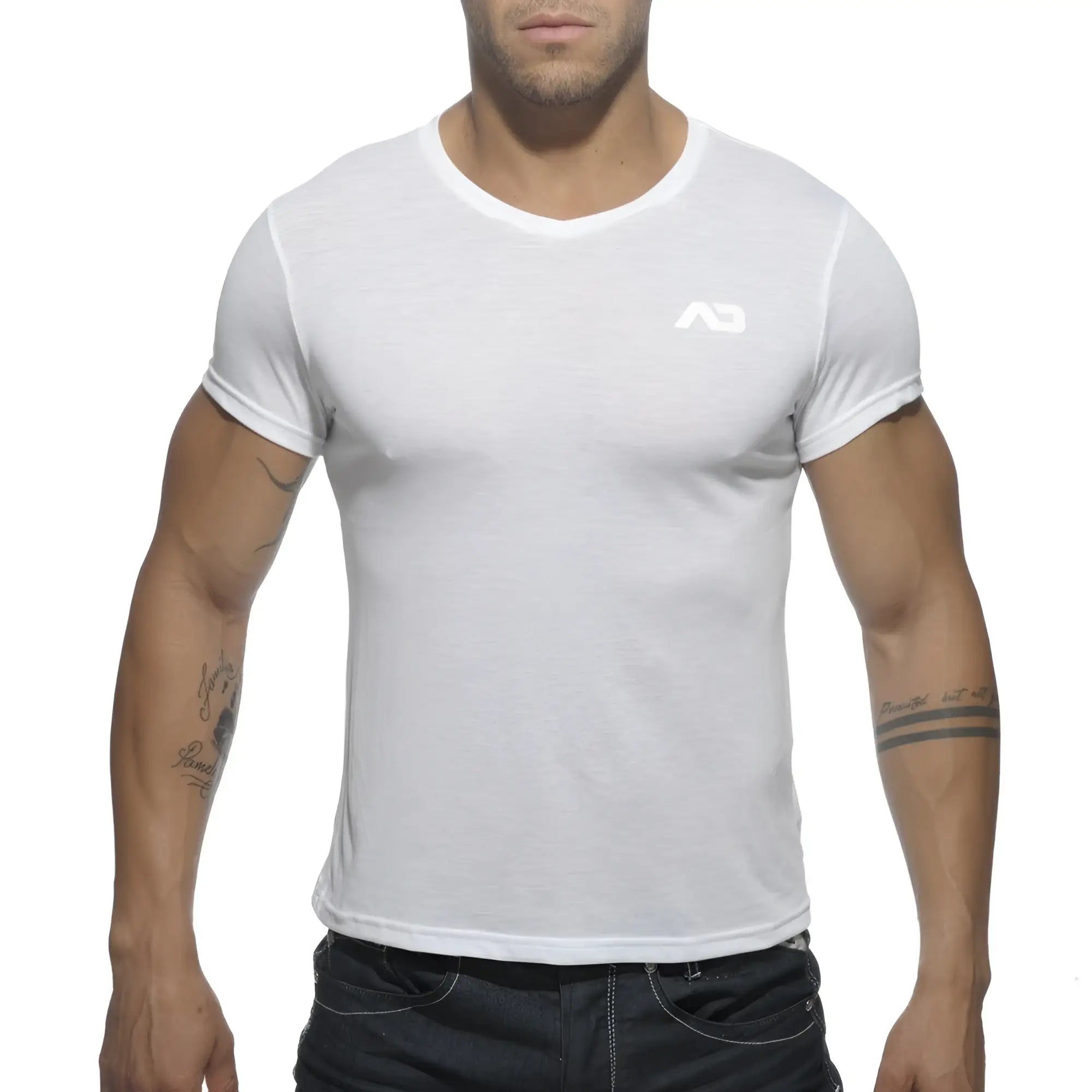 Basic v-neck t-shirt in white short-sleeved crew neck style with subtle logo on left chest for casual wear