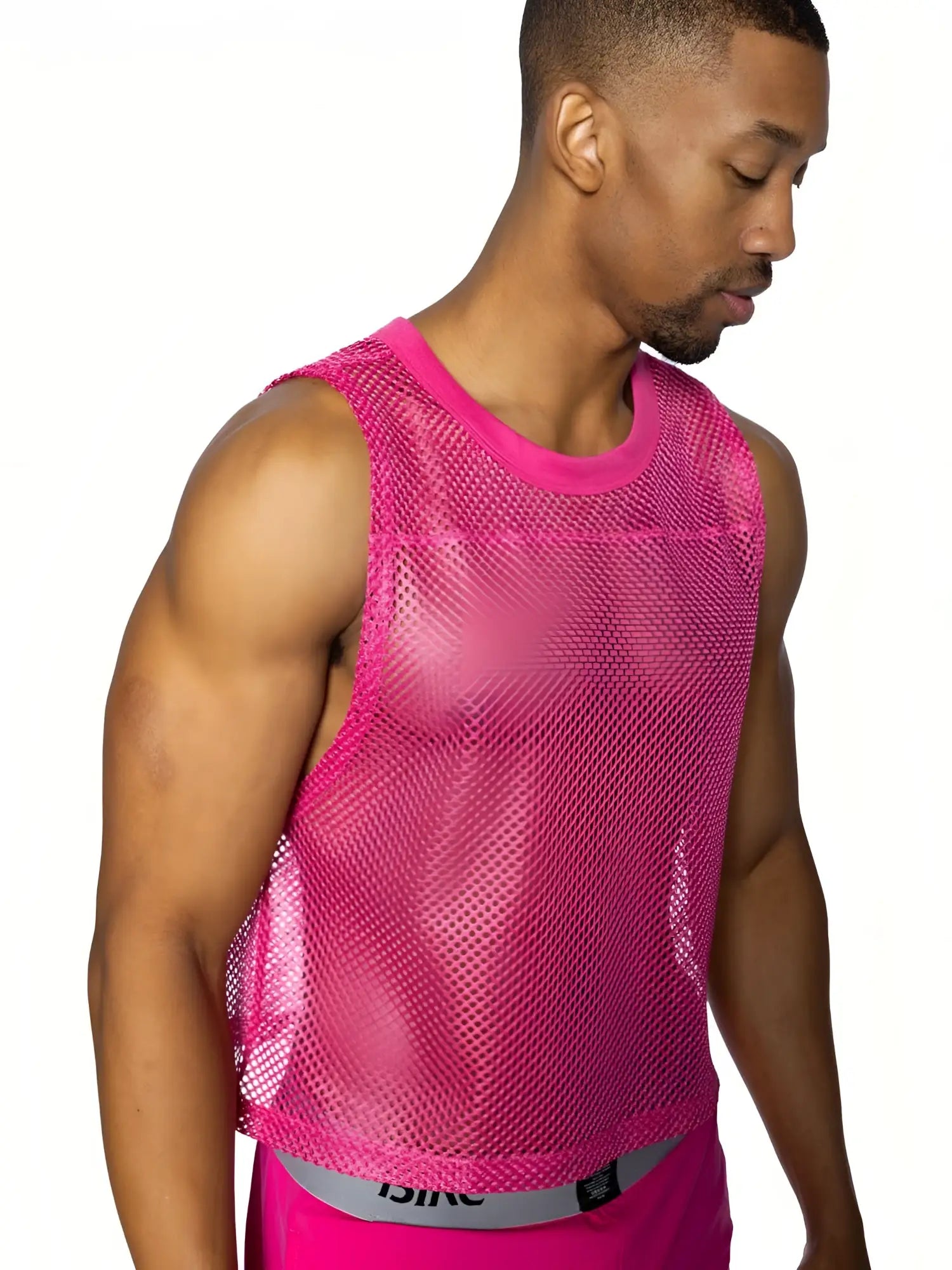 Bike sleeveless practice jersey in vibrant pink mesh with rounded neckline and elasticated hem for breathability