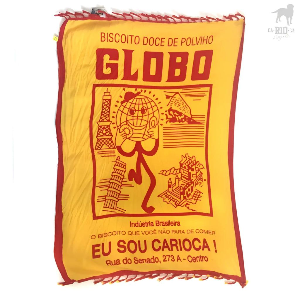Yellow and red fabric beach towel featuring cartoon globe holding cookie and advertising globo cookies in portuguese