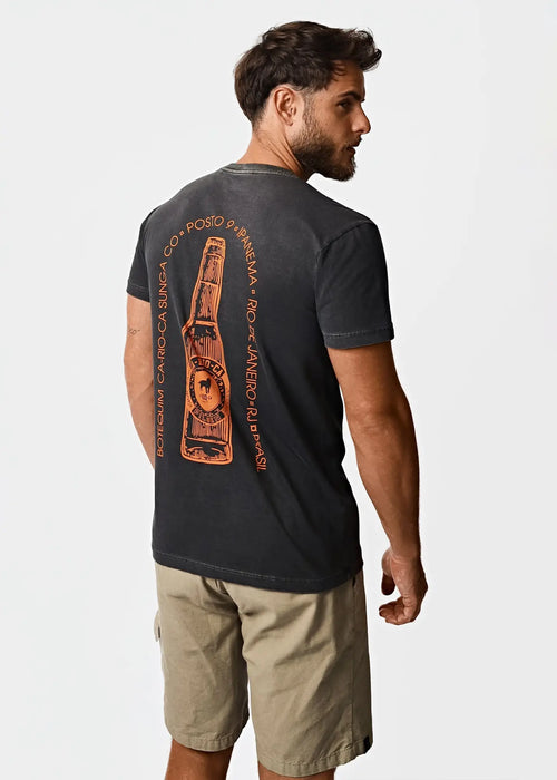 Black cotton men’s t-shirt featuring an orange beer bottle graphic with text in the botequim tee design