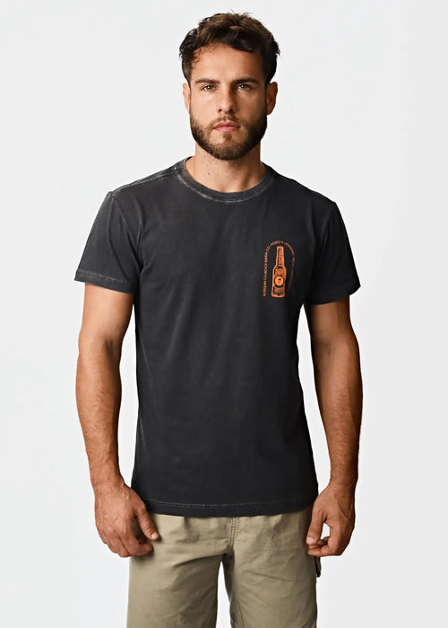 Dark gray men’s botequim tee short-sleeved t-shirt with subtle orange beer bottle graphic on left chest