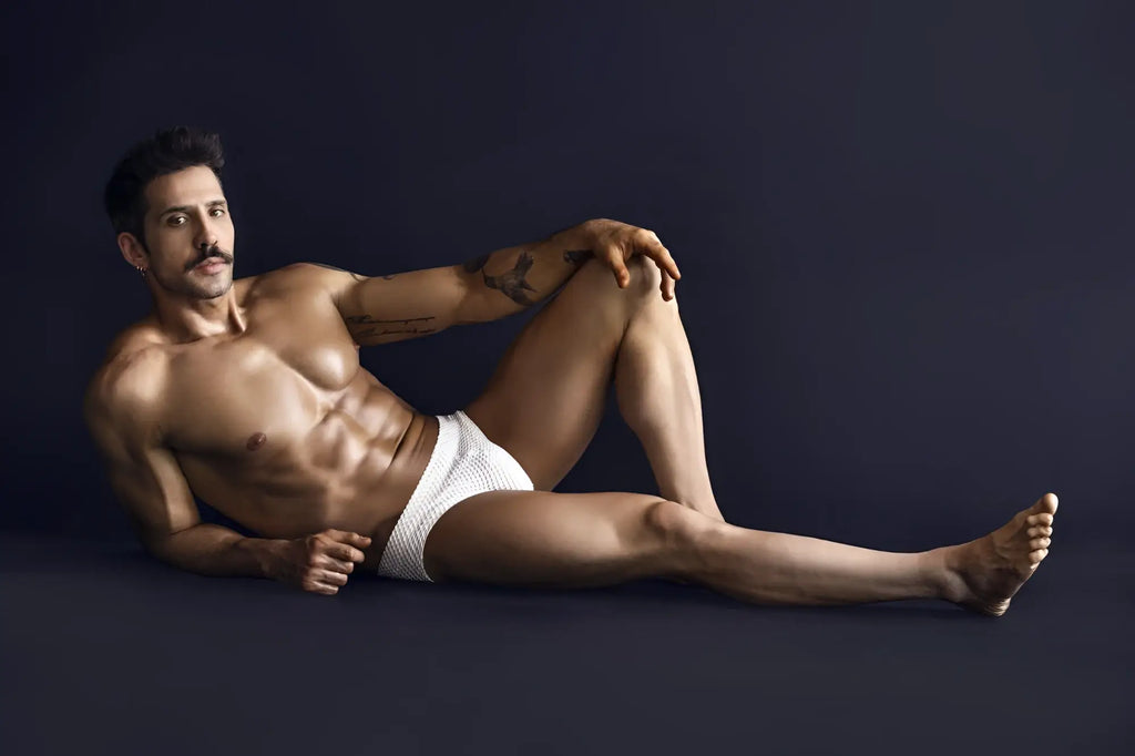 White textured clever 1743 island swim briefs made of breathable fabric for comfortable beachwear
