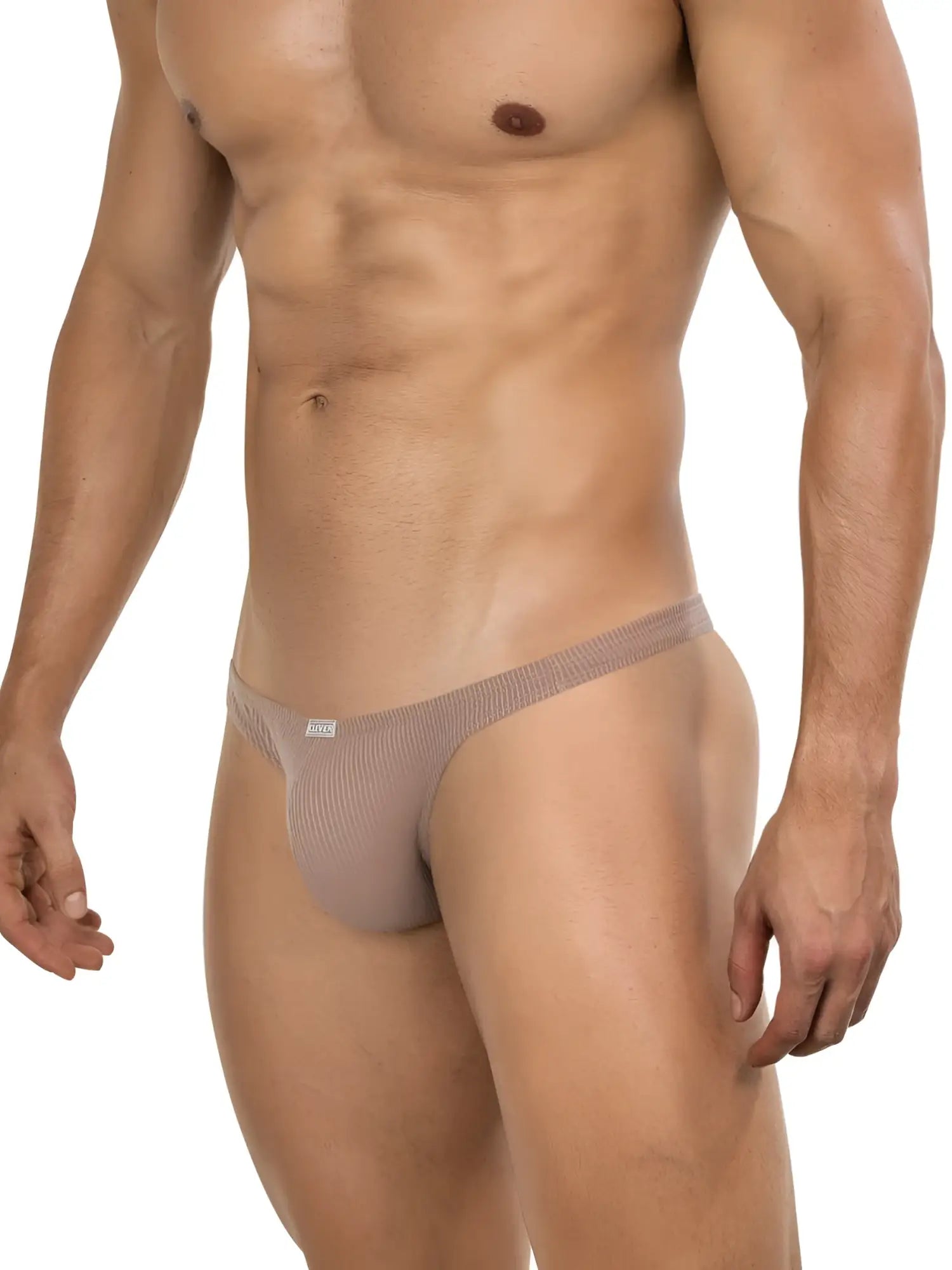 Clever 26021 Apolo thong in sand, featuring a ribbed minimalist design worn by a fit model.
