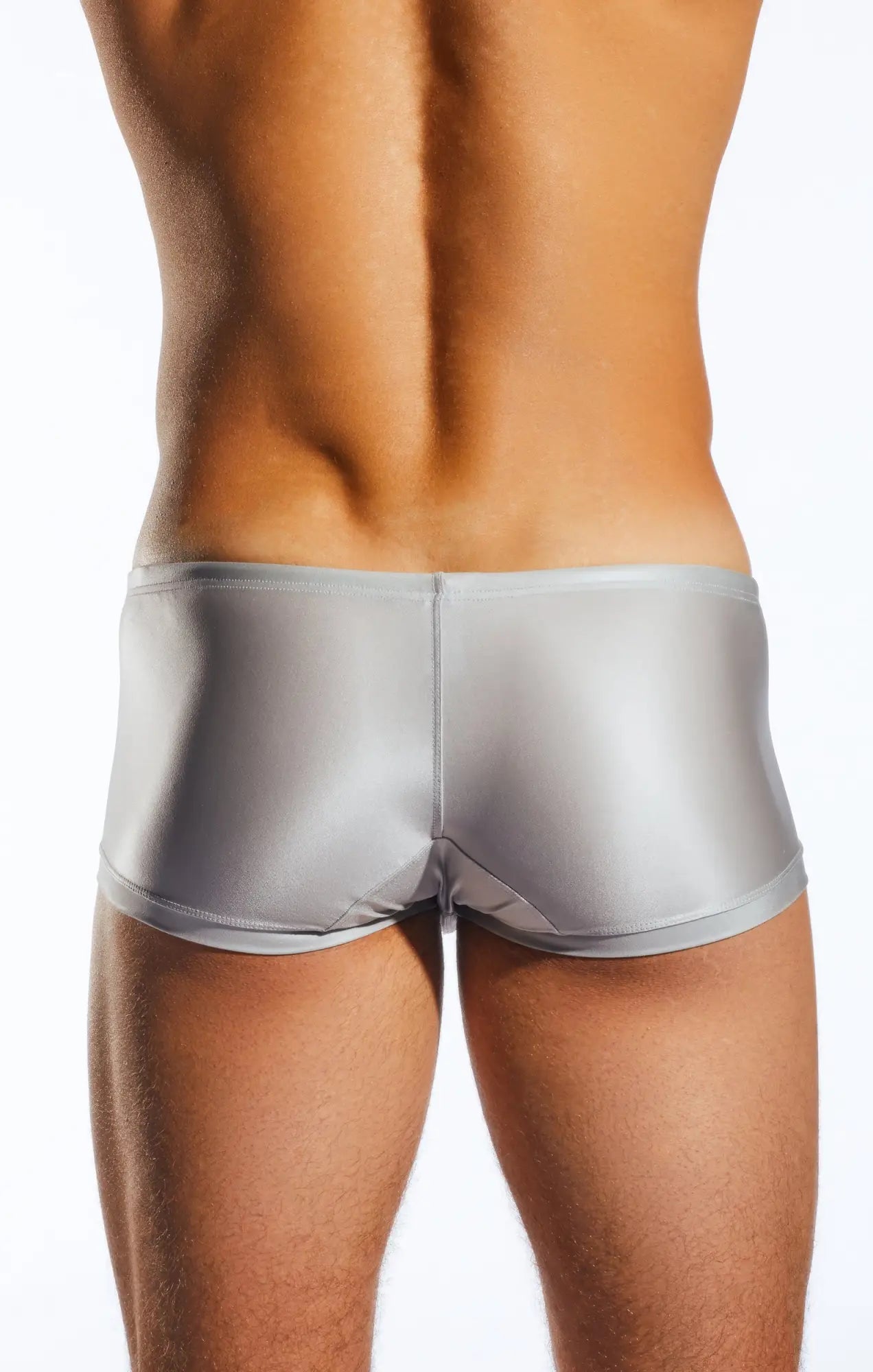 Silver shiny form-fitting swim trunks cx08gs made from reflective material for stylish swimwear use
