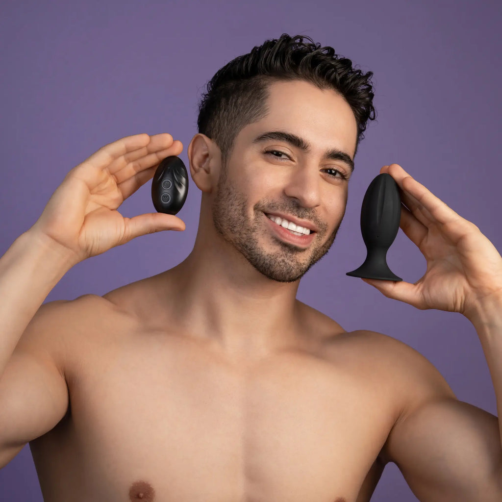 Black silicone anal plug and remote control set good devil gdl1396 accessory for hands-free pleasure