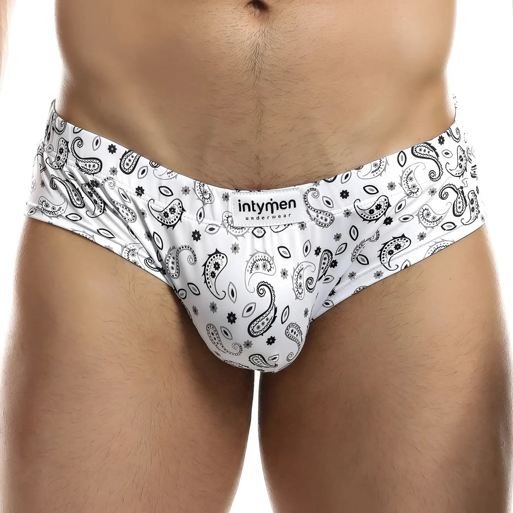 White men’s briefs with black paisley and floral patterns featuring intymen underwear branded label ing067 boxer trunk