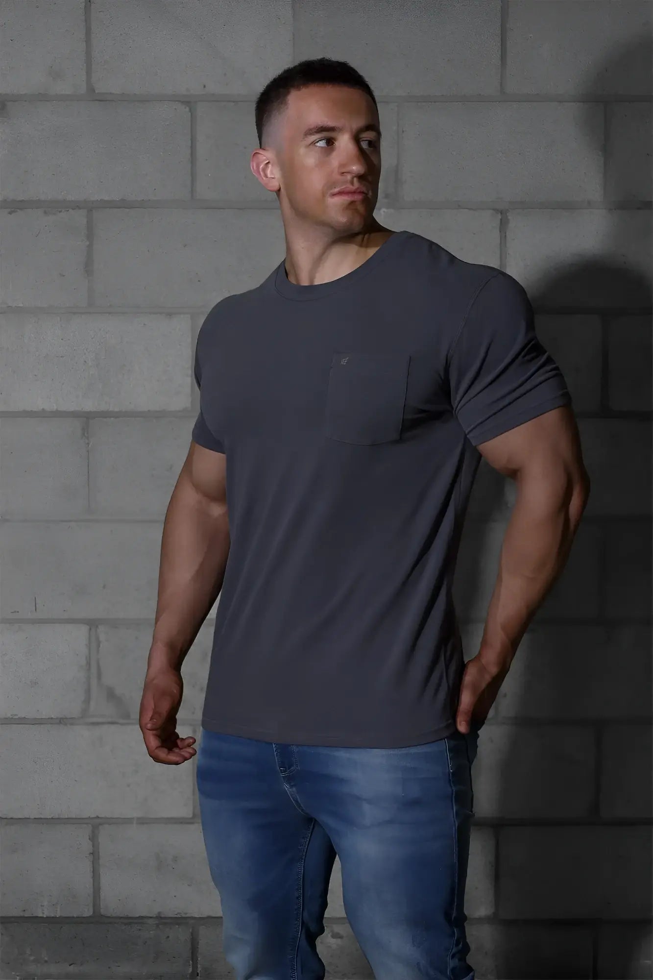 Jed north classic premium dark gray short-sleeved t-shirt with chest pocket made from soft comfortable material