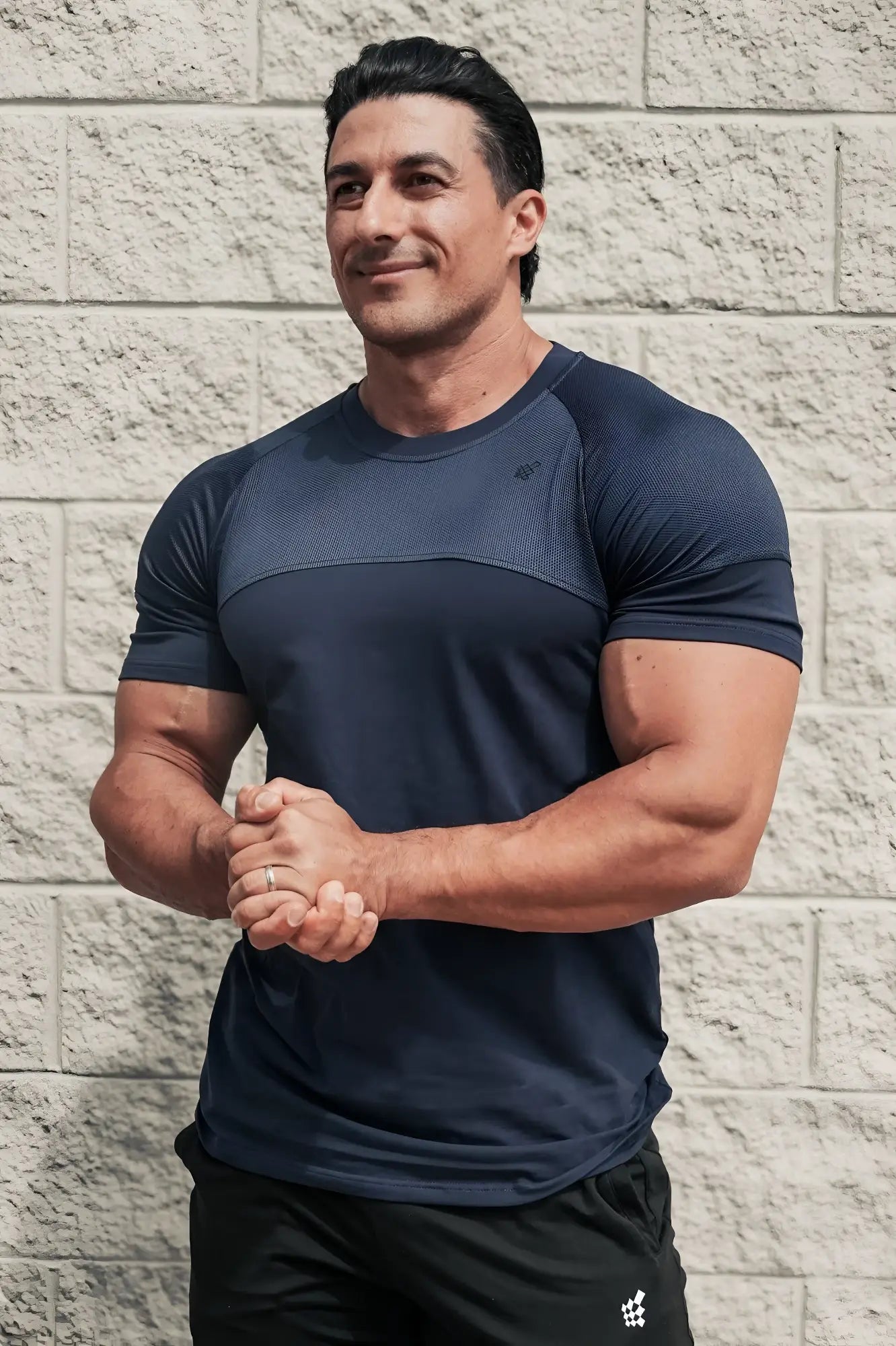 Dark navy jed north core mesh workout t shirt 2.0 with textured mesh panel on shoulders and upper chest
