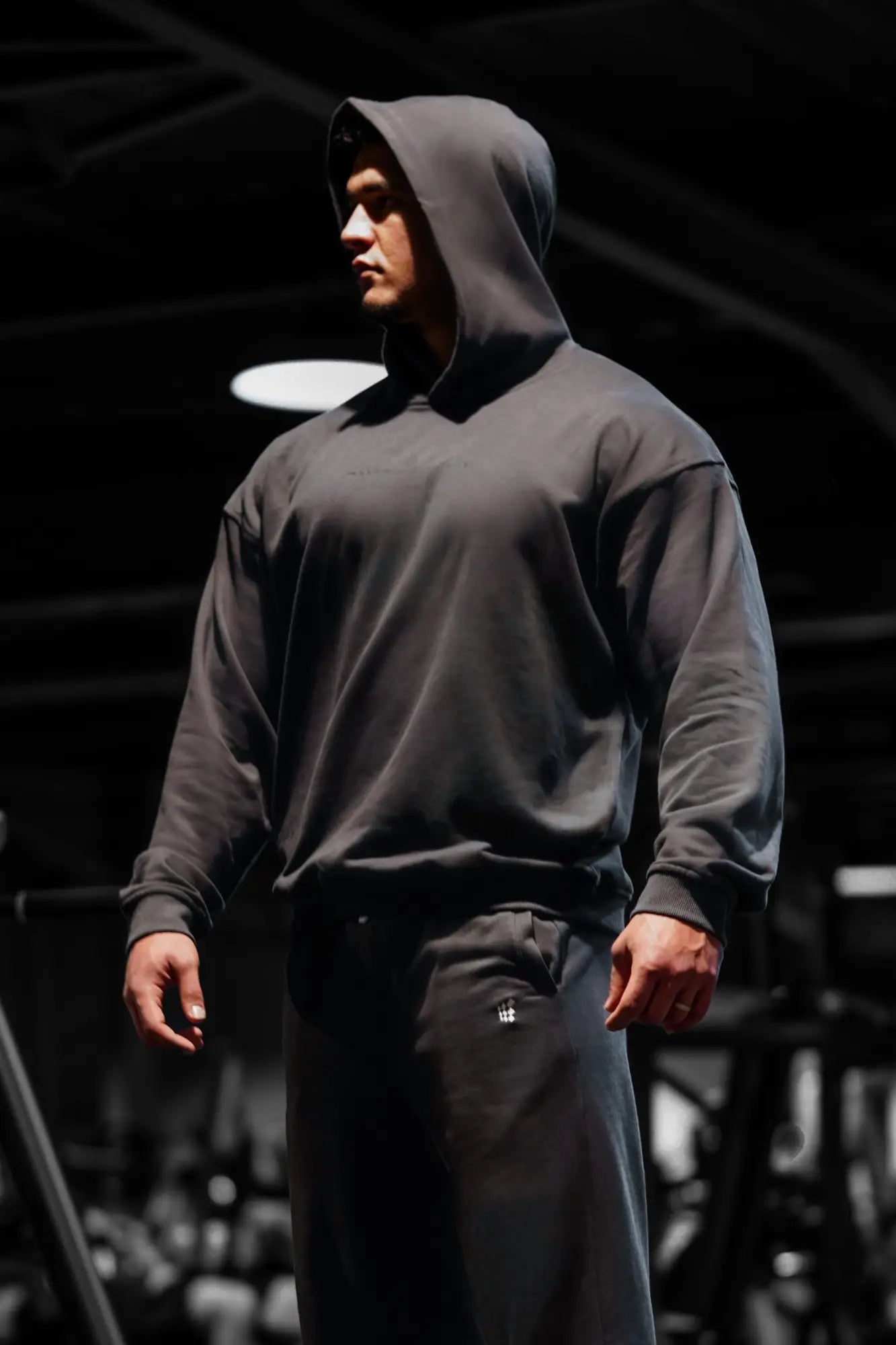 Jed north essentials relaxed hoodie dark gray oversized with hood and long sleeves for casual comfort