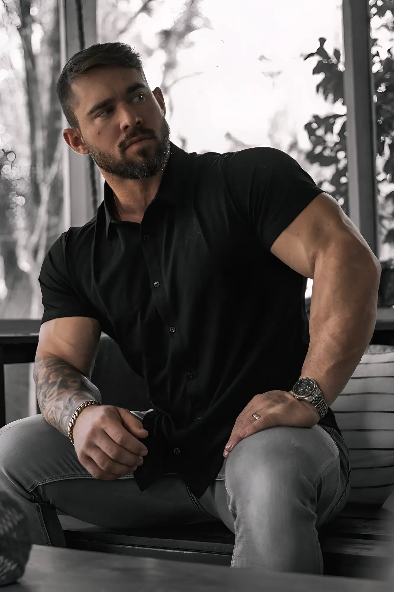 Black short-sleeved flex premium stretch button-up shirt in onyx black made for comfortable wear
