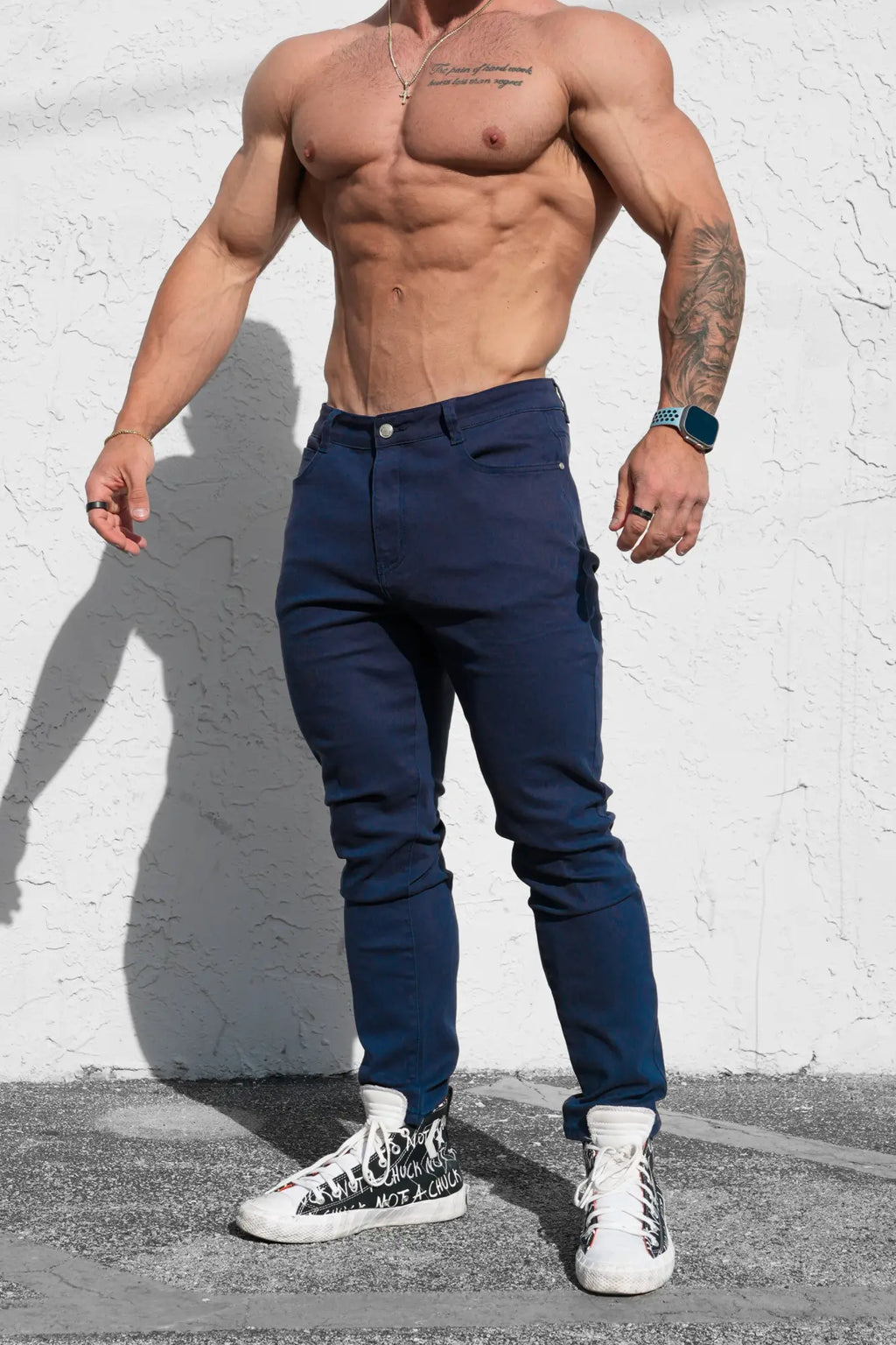 Men’s fitted stretchy navy slim-fit jeans made of comfortable stretchy material for a sleek casual look