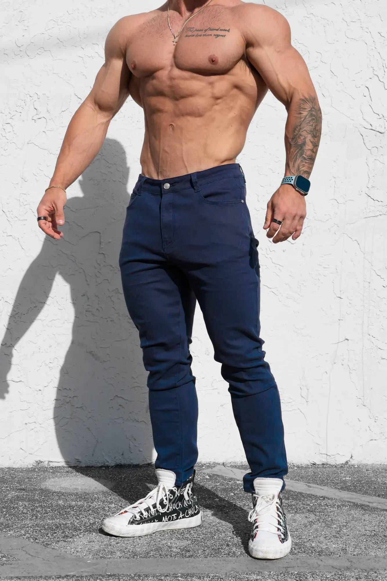 Men’s fitted stretchy navy slim-fit jeans made of comfortable stretchy material for a sleek casual look
