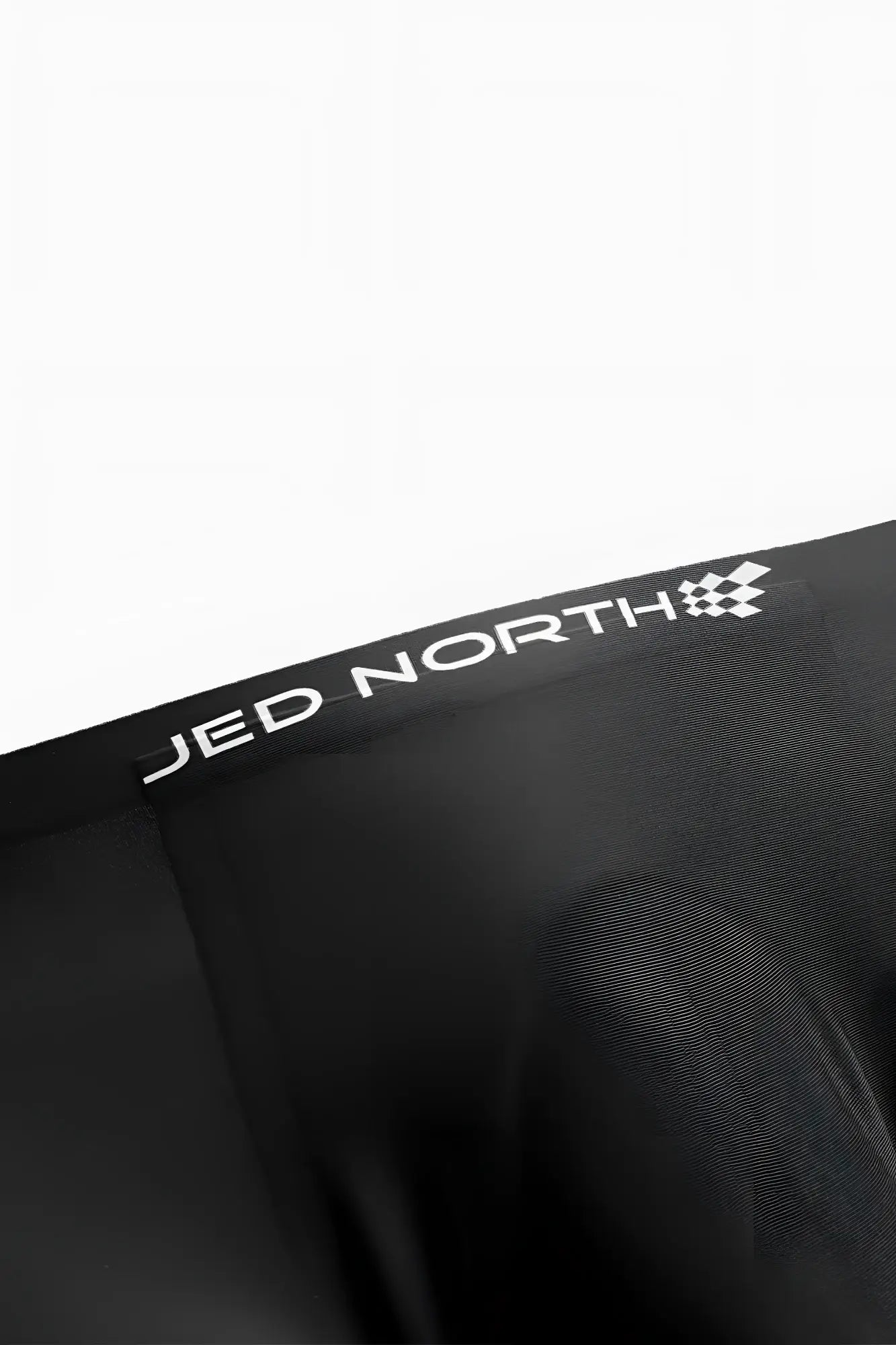 Jed North men’s seamless muscle-fit boxers in black with sleek smooth fabric for comfortable active wear