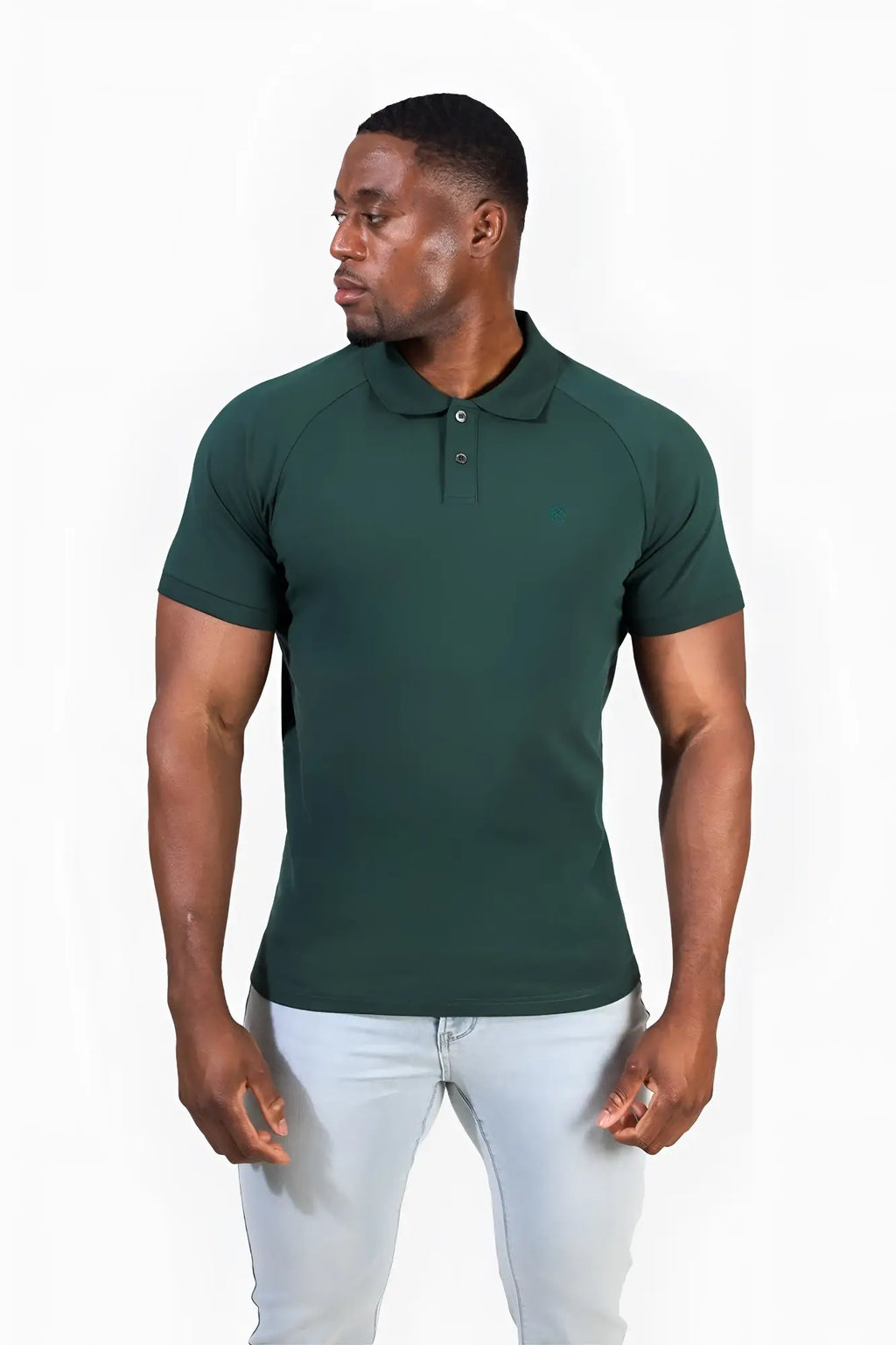 Dark green muscle fit all-day polo t-shirt with classic collar and ribbed short sleeves in evergreen color