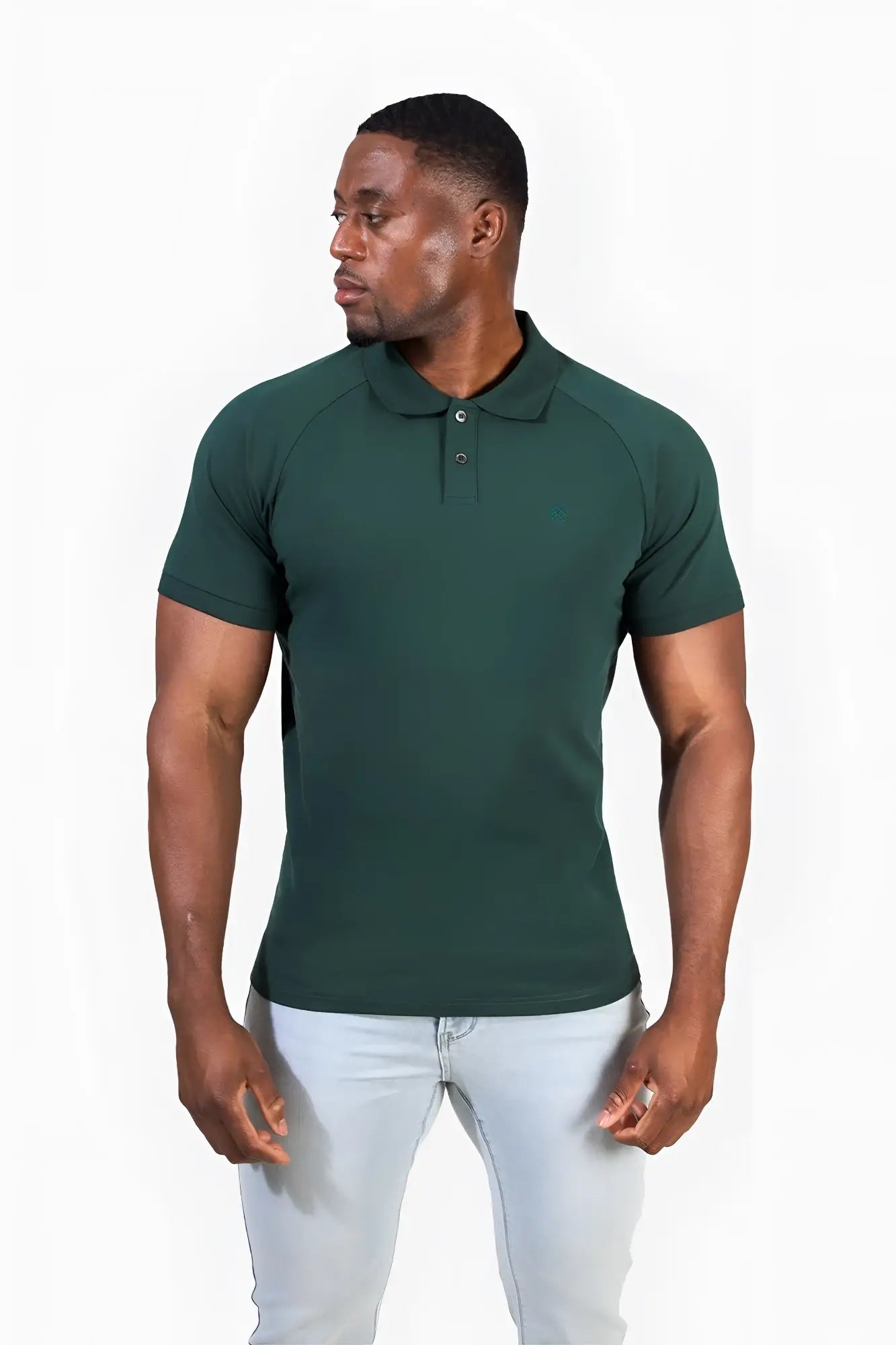 Dark green muscle fit all-day polo t-shirt with classic collar and ribbed short sleeves in evergreen color