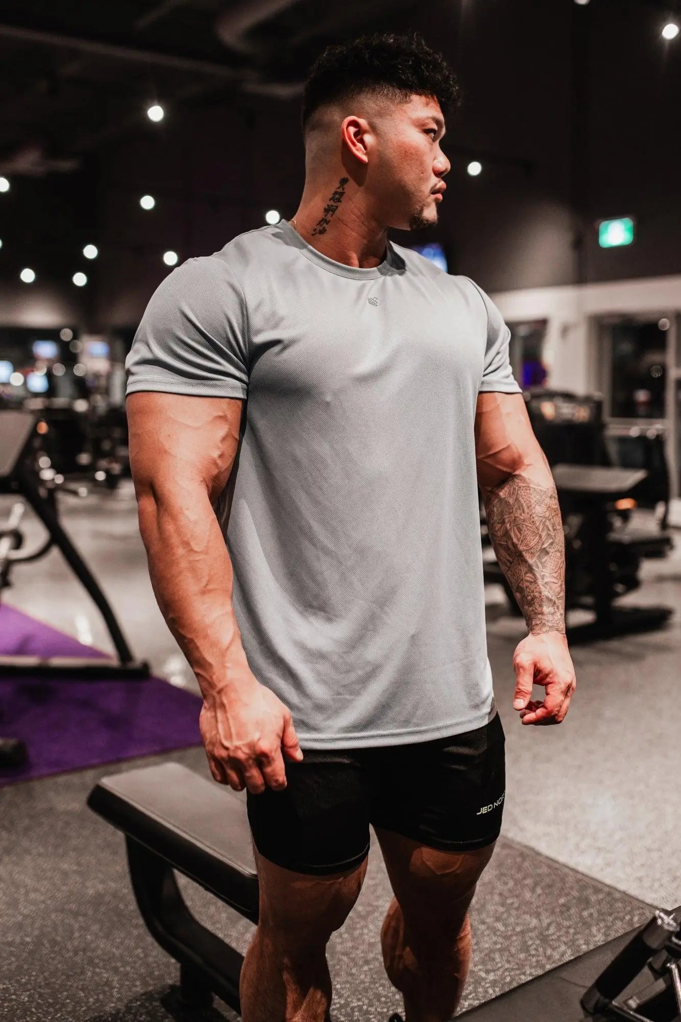 Jed North tactical fast-dry training t-shirt in polar silver with fitted short sleeves and ribbed crew neck collar
