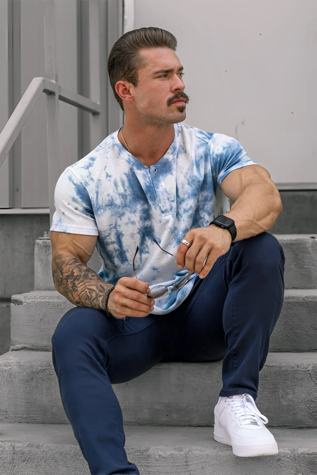 Blue and white tie-dye waffle henley t-shirt short-sleeved with button placket casual style